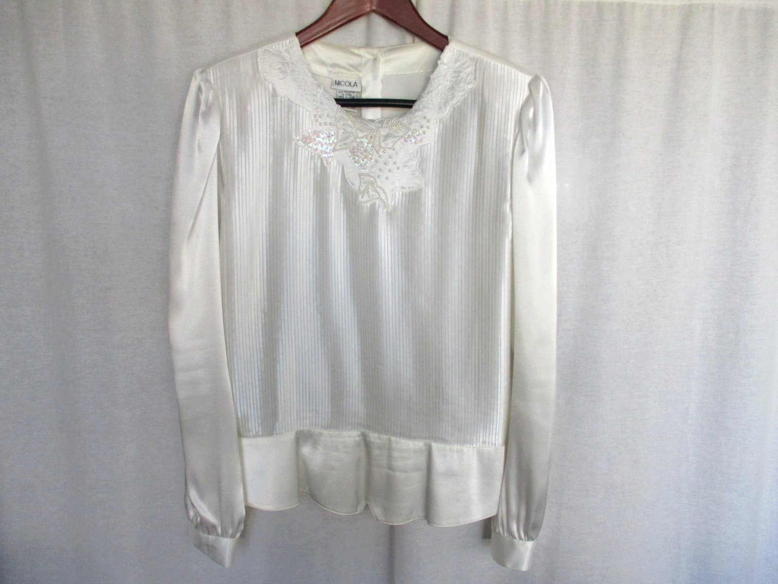 Nicola Blouse Size 14 White Pleated Front Beaded Neckline Vintage Polyester