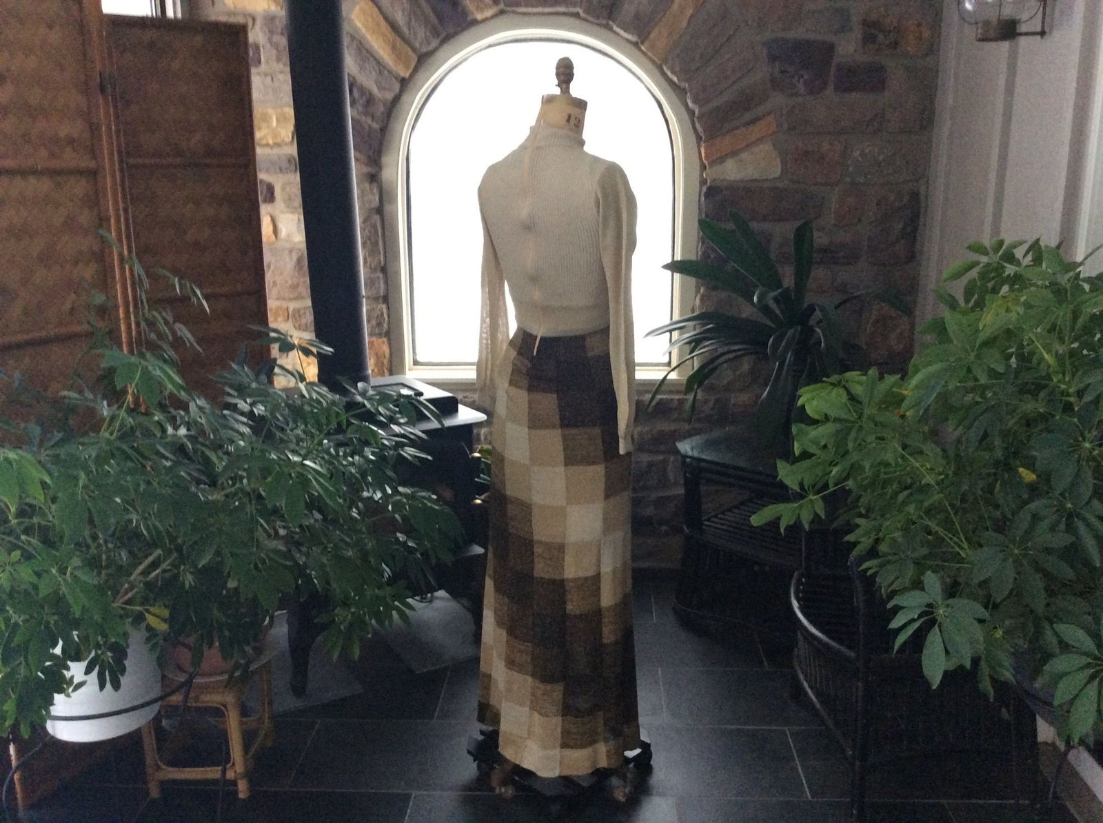 Vintage 1970s Wenjilli Metallic Lurex Knit Gold Black Formal Maxi Dress