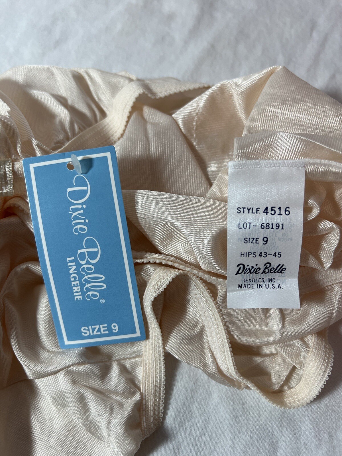 Vintage Silky Soft Dixie Belle Nude Size 9 Granny Panty With Lace Appliqué NWT