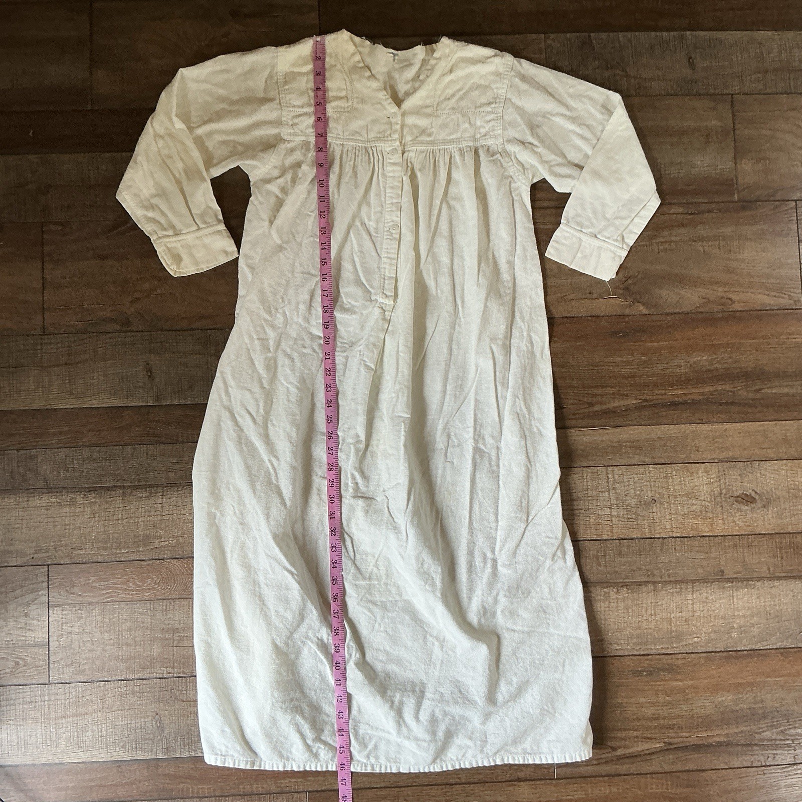 Antique Victorian Cotton Nightgown Women’s Size L V-Neck Button Front Gown #24F4