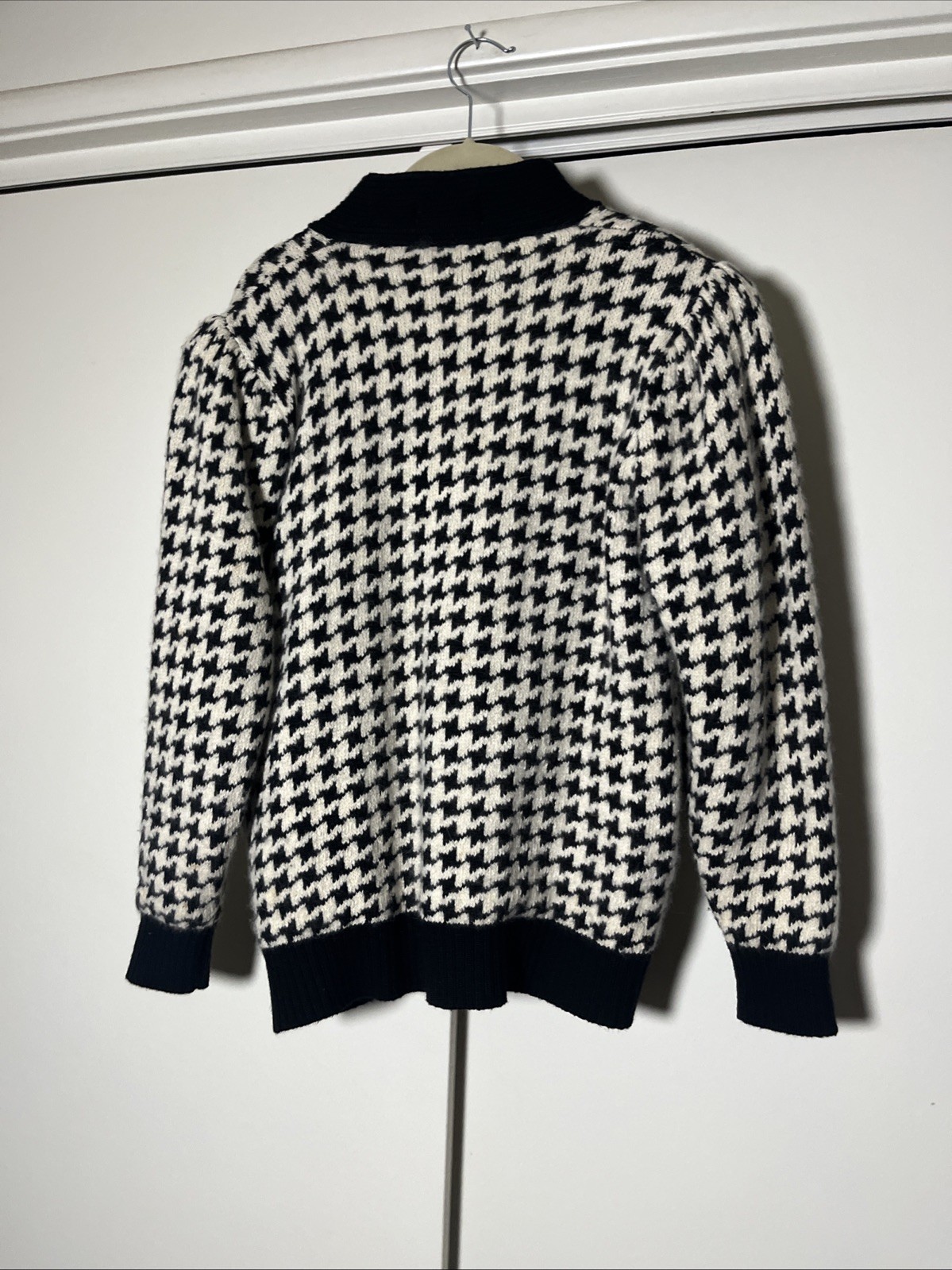Magnolia Houndstooth Vintage 80s sz 10 shoulder pads elastic loop and button