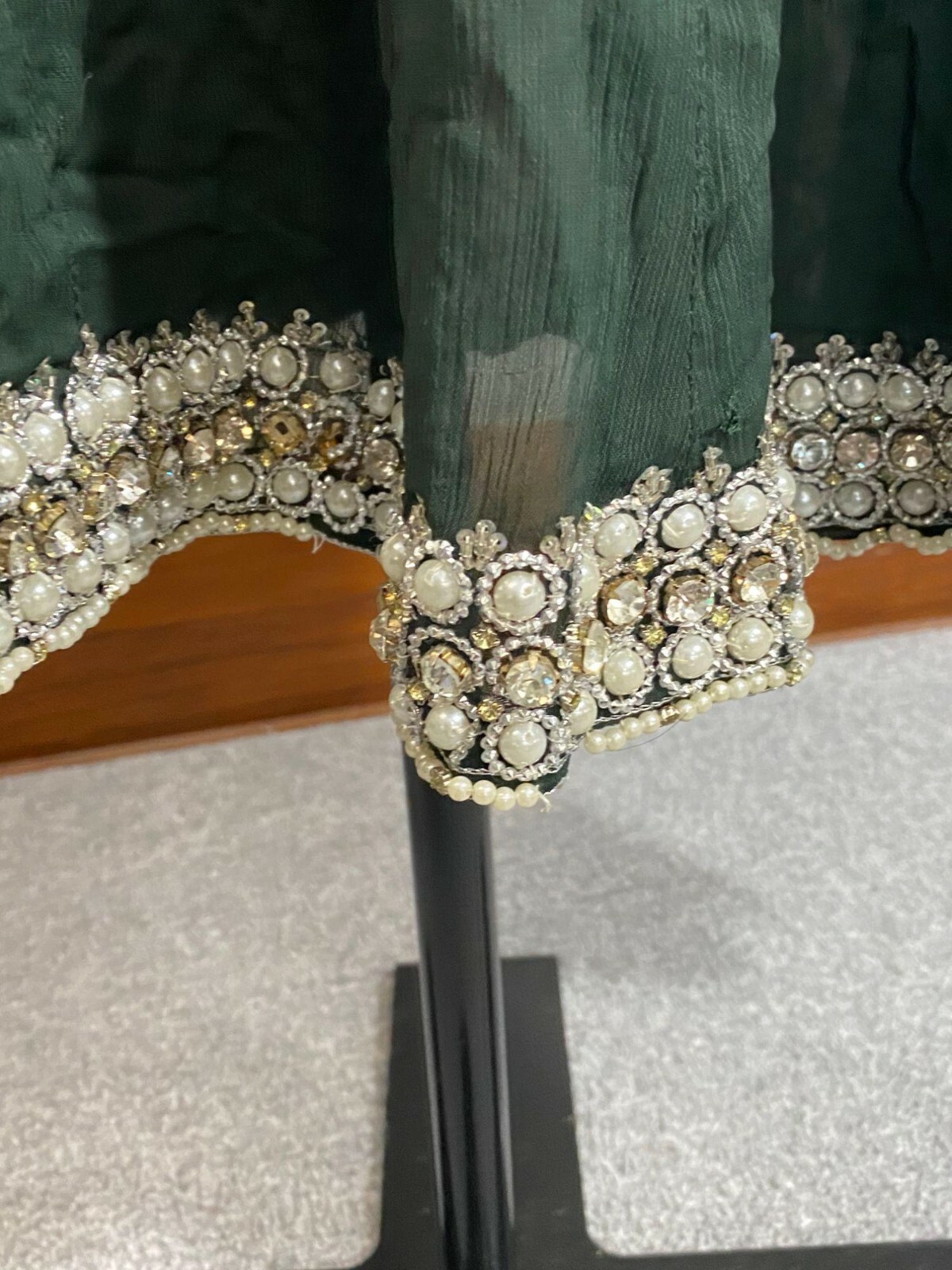 Sha Posh Women’s Dark Green Dress Long Sleeve with Pearls & Jewels Accents Size