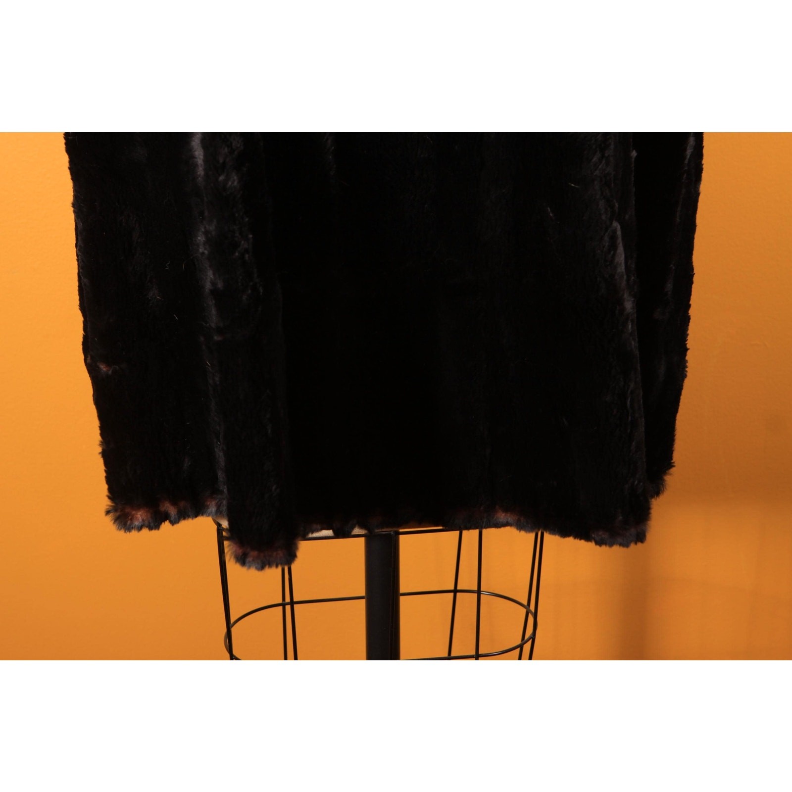 1940s Sheared Black Beaver Fur Cape by McDaniel’s -M-L