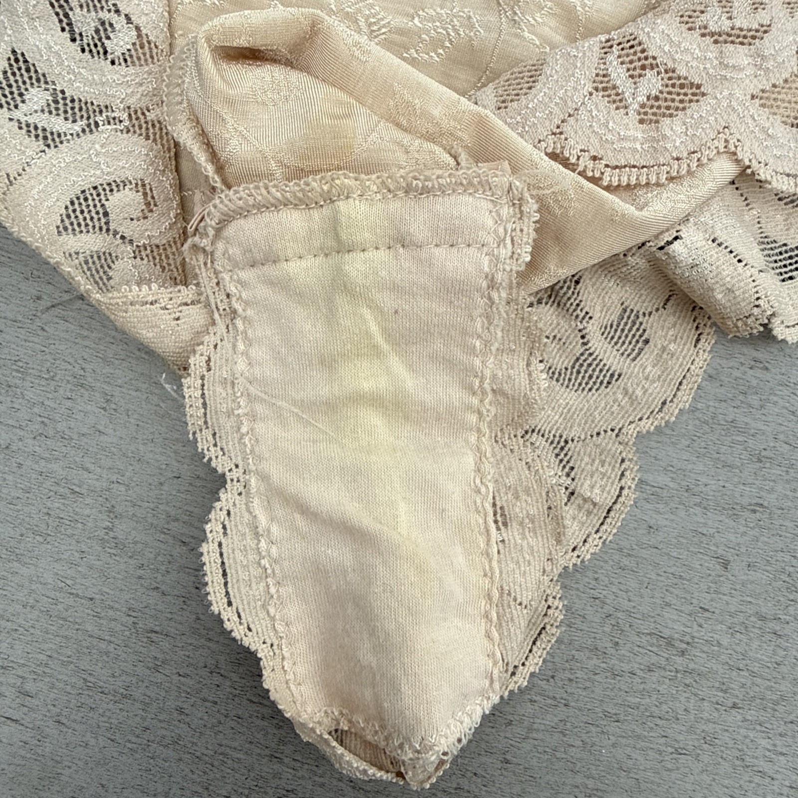 VTG 90s ARIANNE Small Nude lace Trim UnderwireTeddy Lingerie Boudoir