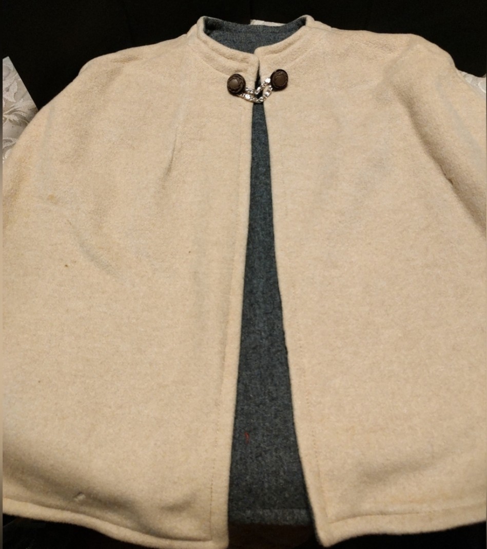 🩶🐑🤎 Stunning RARE Antique Vintage Reversible Wool Cape Shawl Wrap Stole Frock