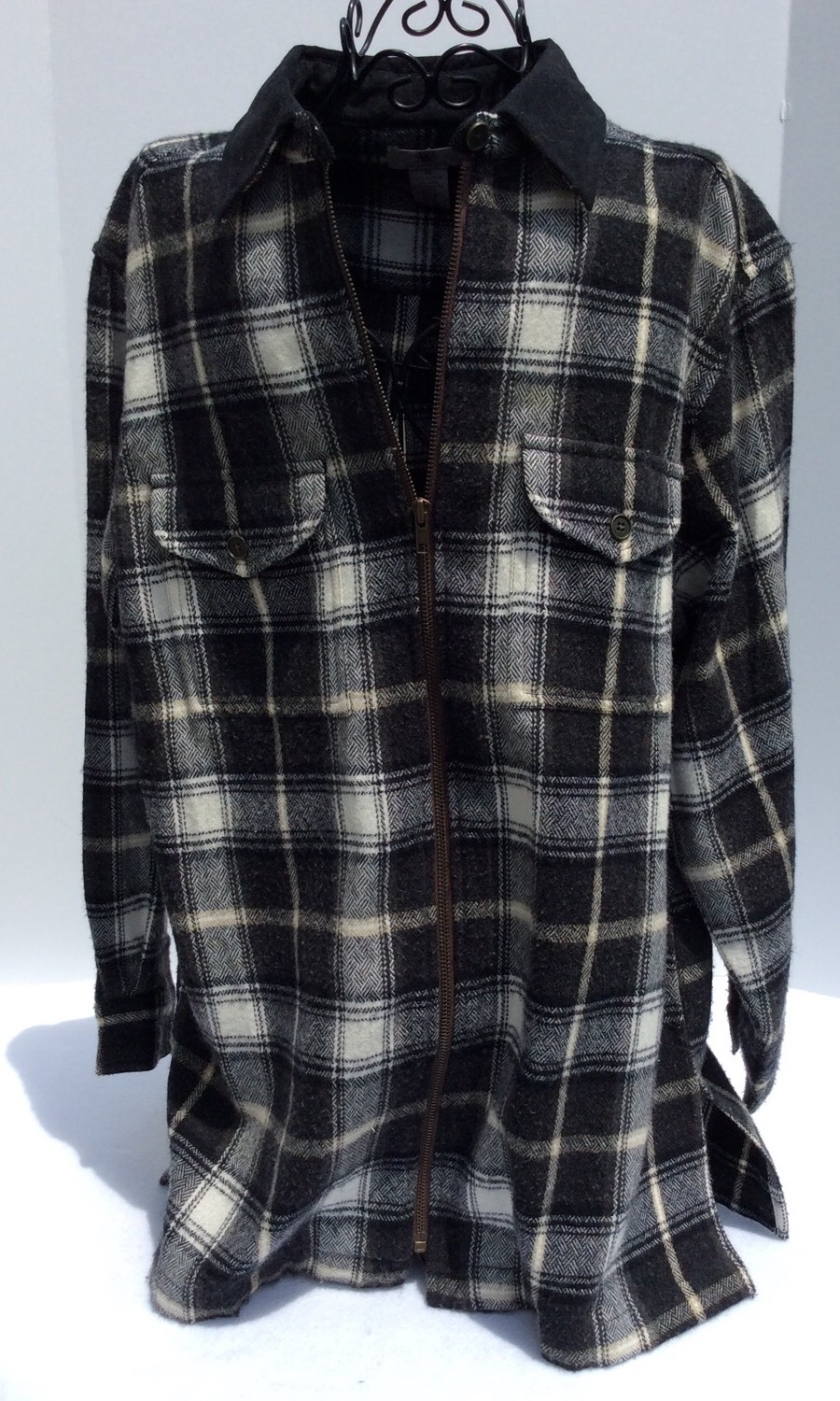 NWB Casuals Plaid Shirt Jacket Women Size M Wool Blend Black White Hipster
