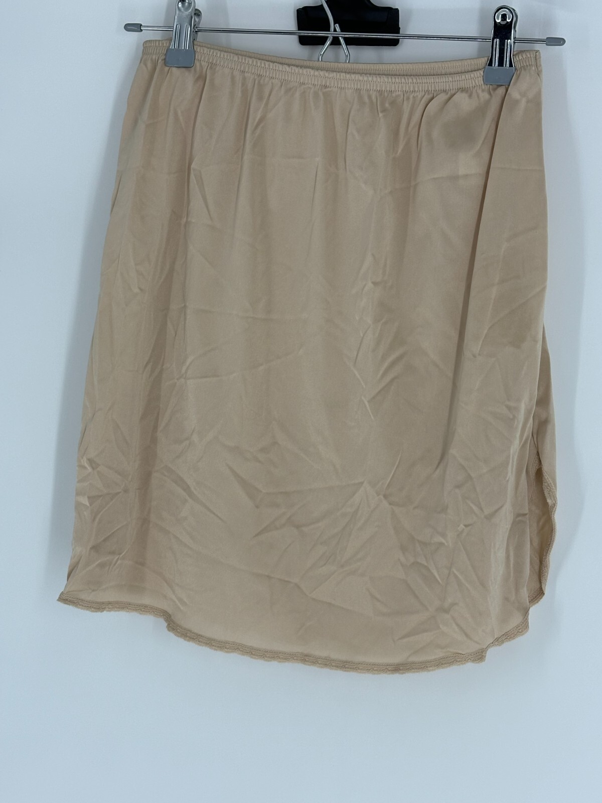 Vanity Fair Vintage Beige Cream Slip Lingerie Skirt Women’s Size Medium