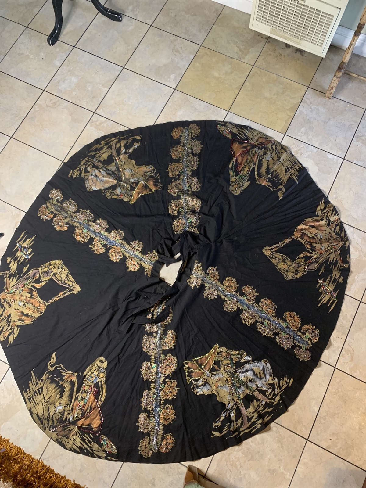Vintage 1950’s Mexican circle skirt hand painted sequins Lavable Tel-Art Matador