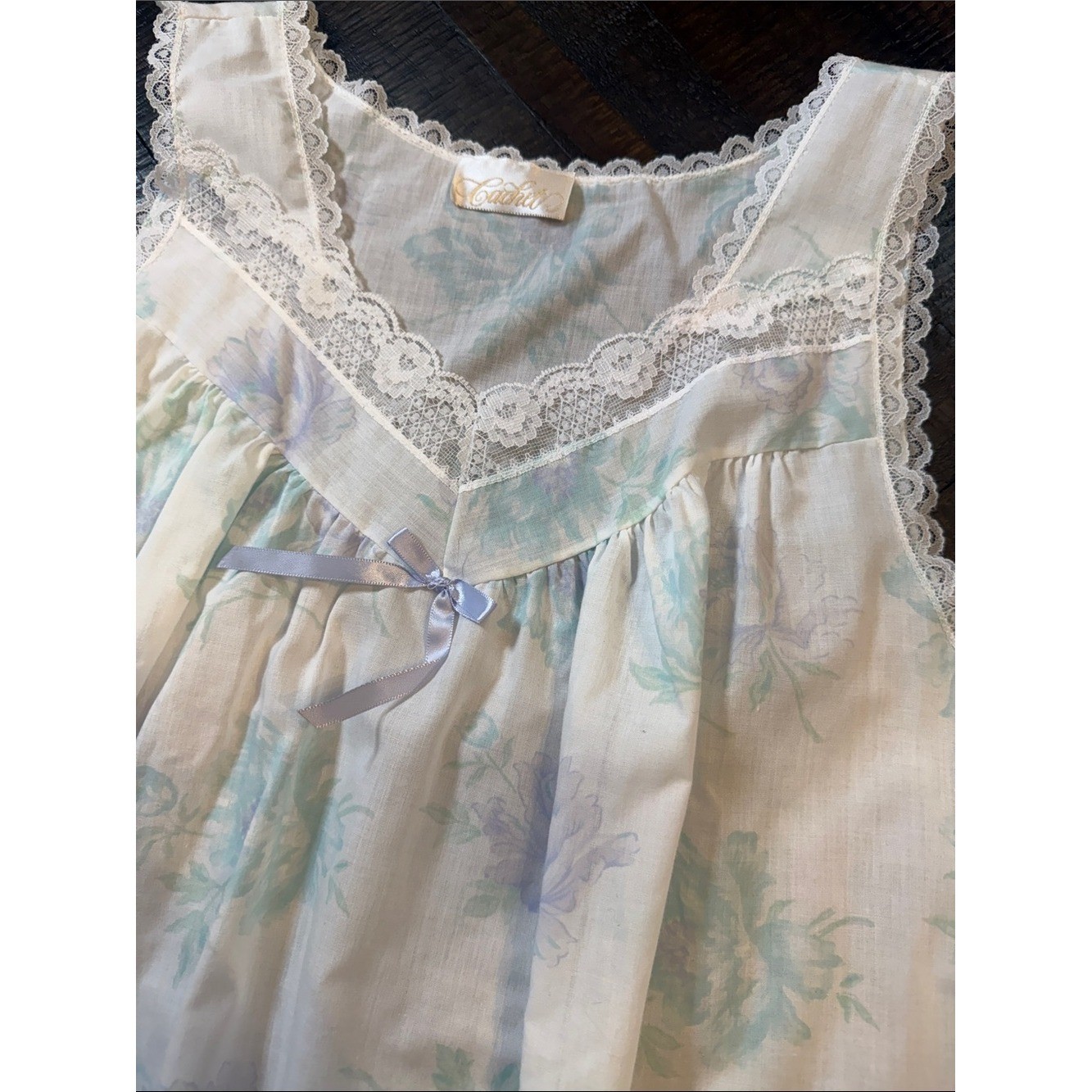 Vintage Cachet Floral Lace Nightgown White Blue Purple Midi M/L