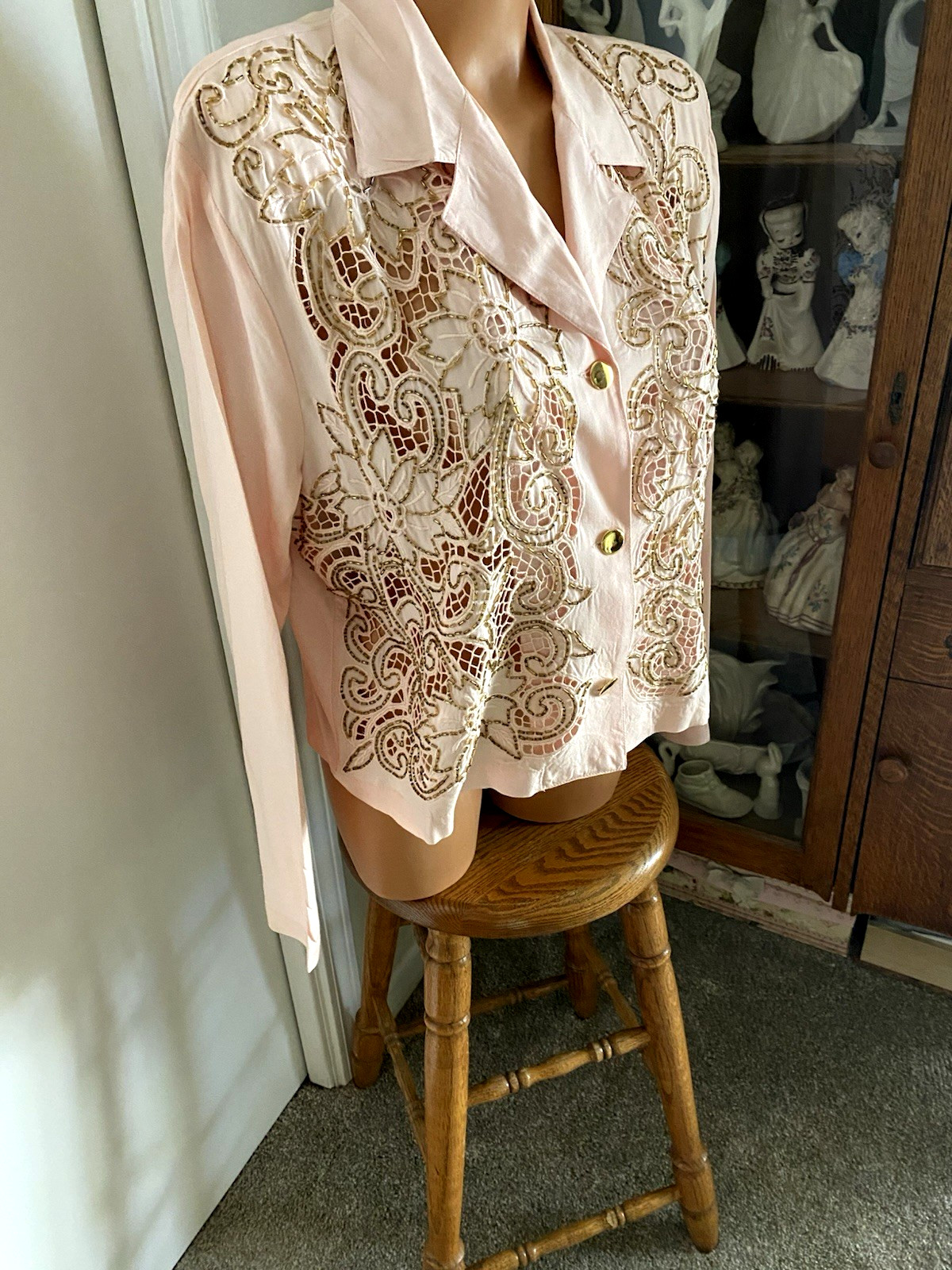 VTG 80’s SURYA PINK RAYON W/ CUTWORK BEADED LACE APPLIQUE JACKET SZ L