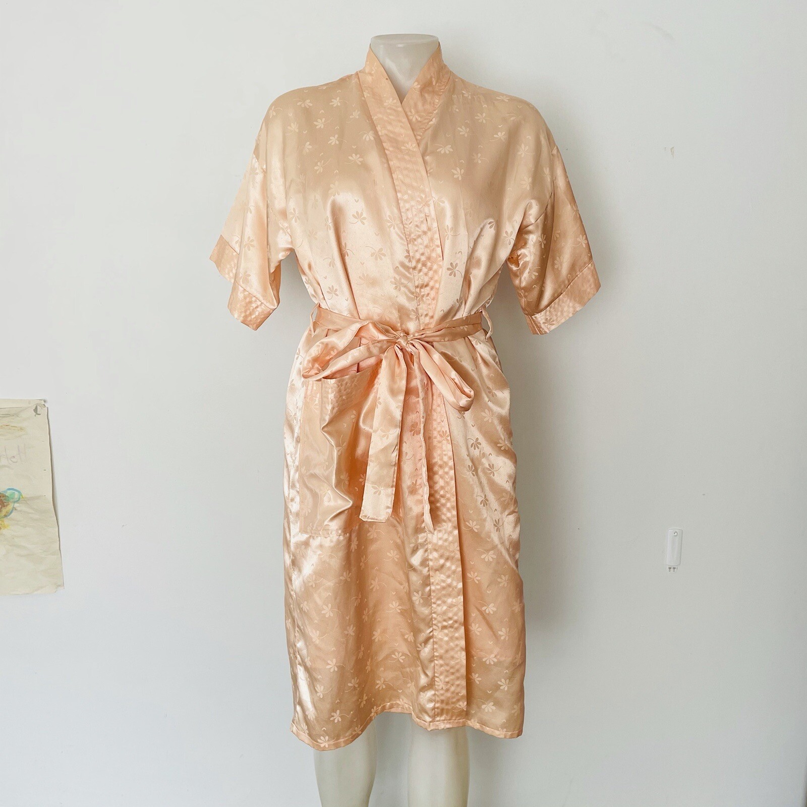 Vintage women’s apricot floral satin night slip dress & dressing gown size S M