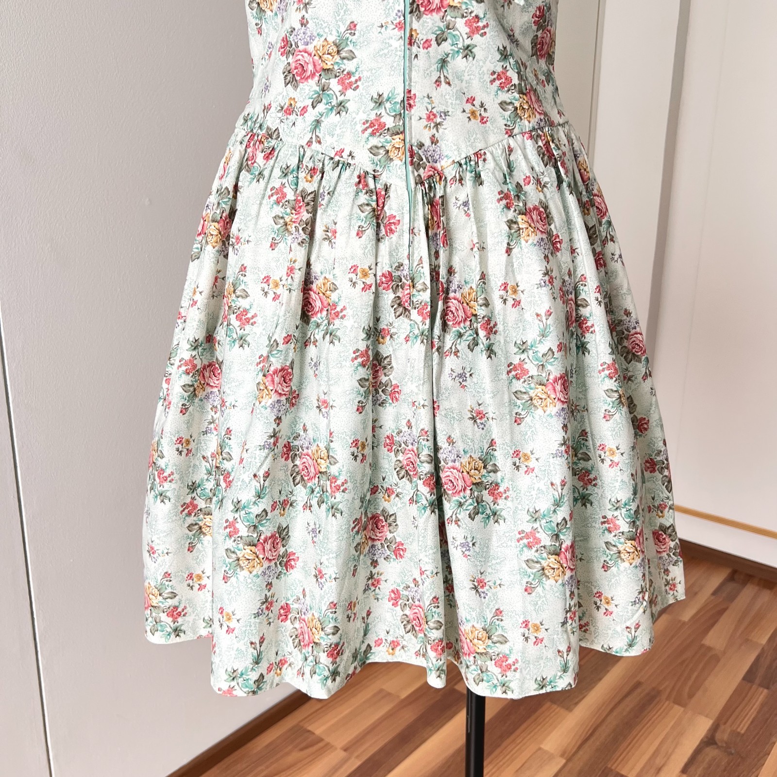 Vintage Floral Two Piece Dress & Bolero Set Puff Sleeves Tea Length Cottagecore