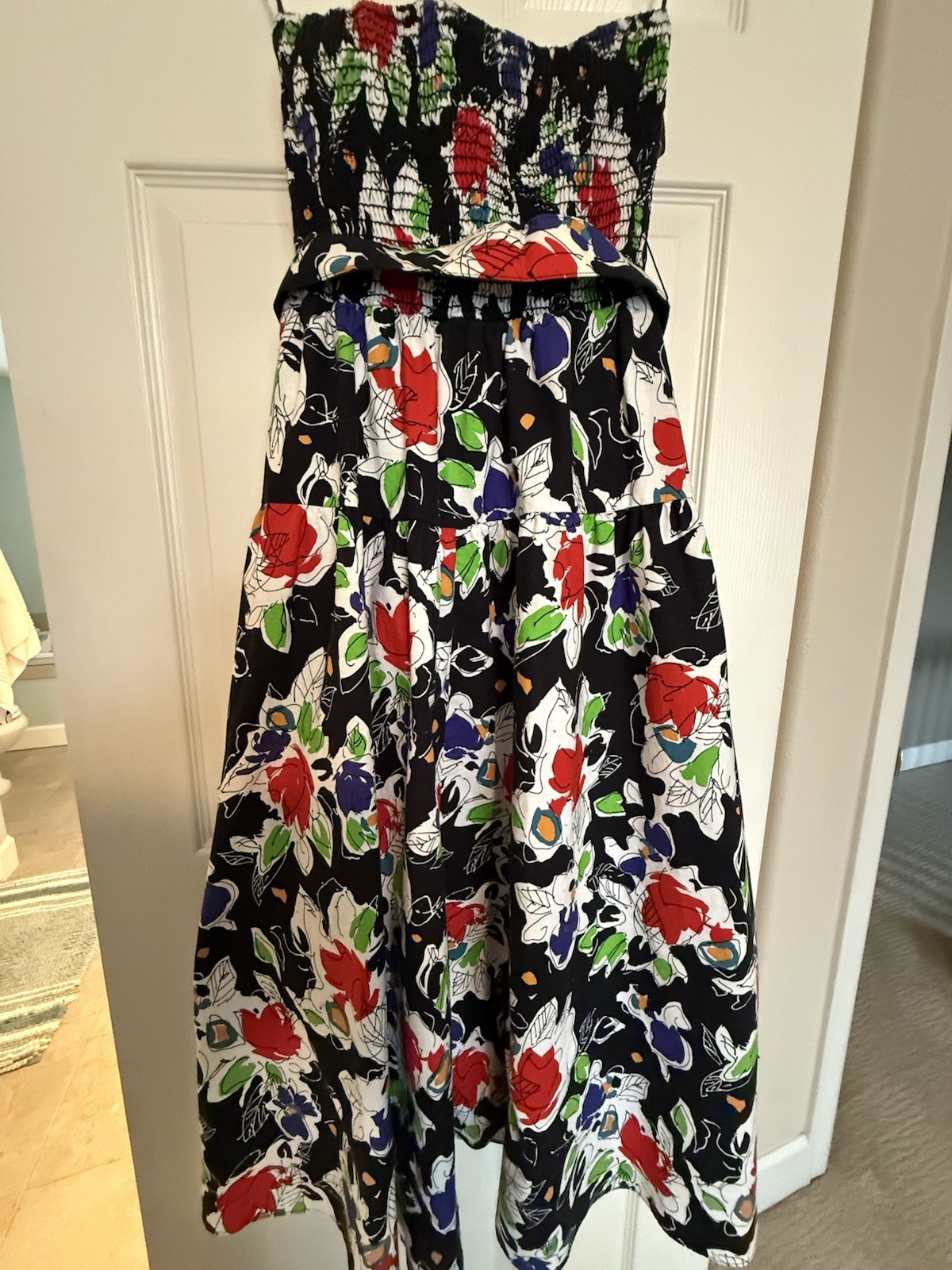 VTG 80s Strapless Belted Drop Waist Floral Dress Black Red White Bold Spring 10