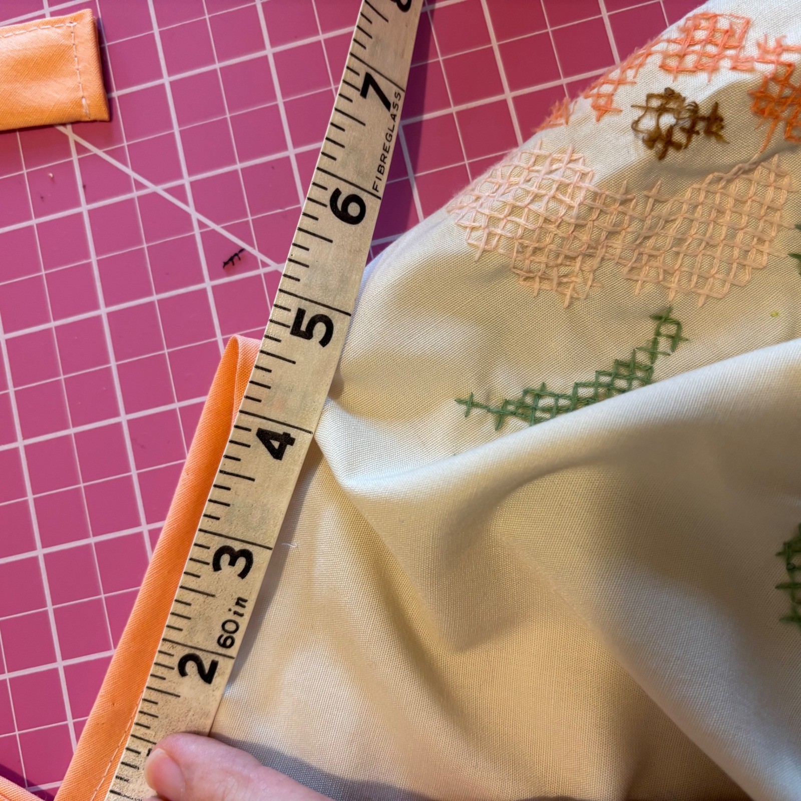 Vintage Handmade Cross Stitch Floral Wrap Full Skirt Cream Peach Embroidered