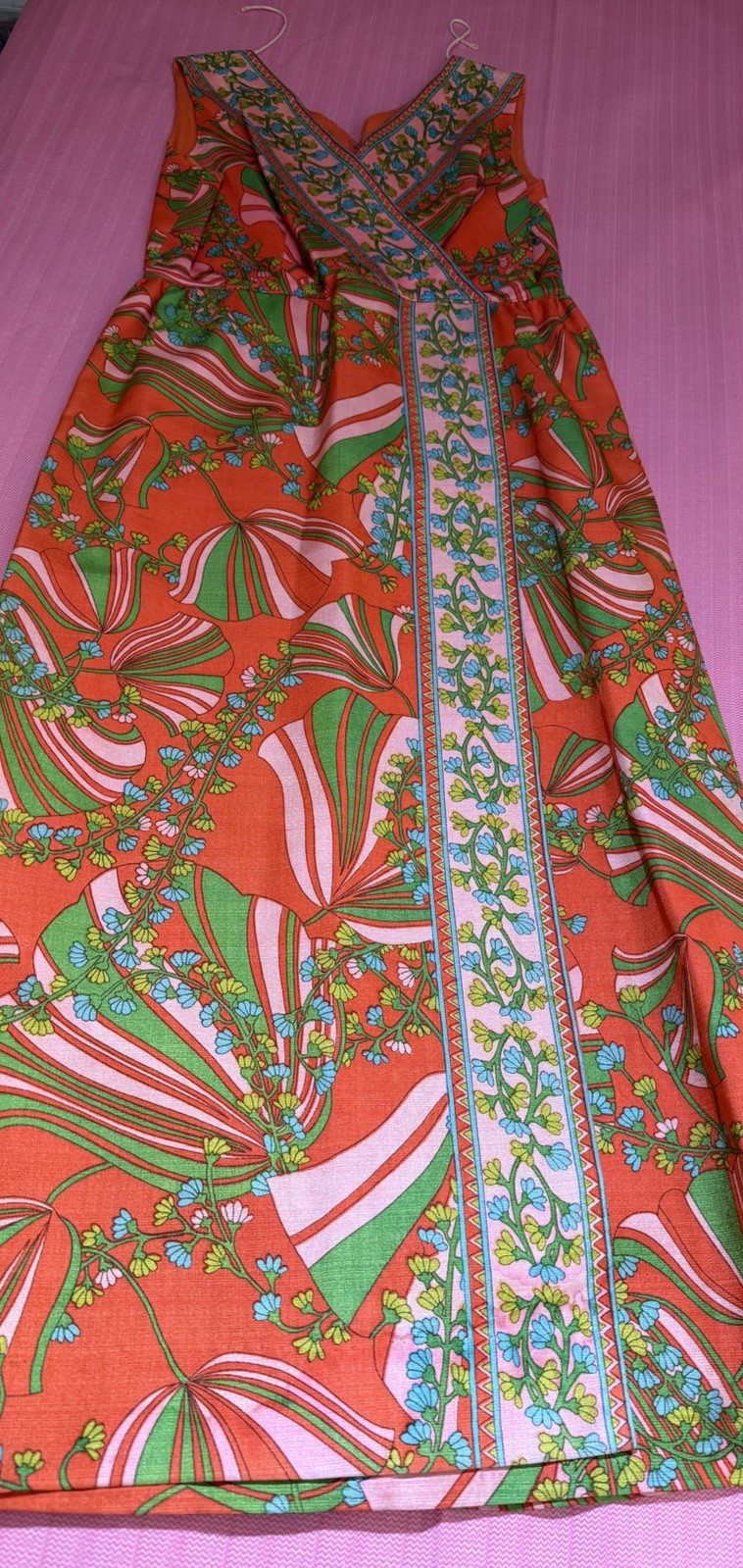 VTG 70’s Vibrant Maxi Evening Mod Print Orange/Pink/Multicolor Gown-18/Large