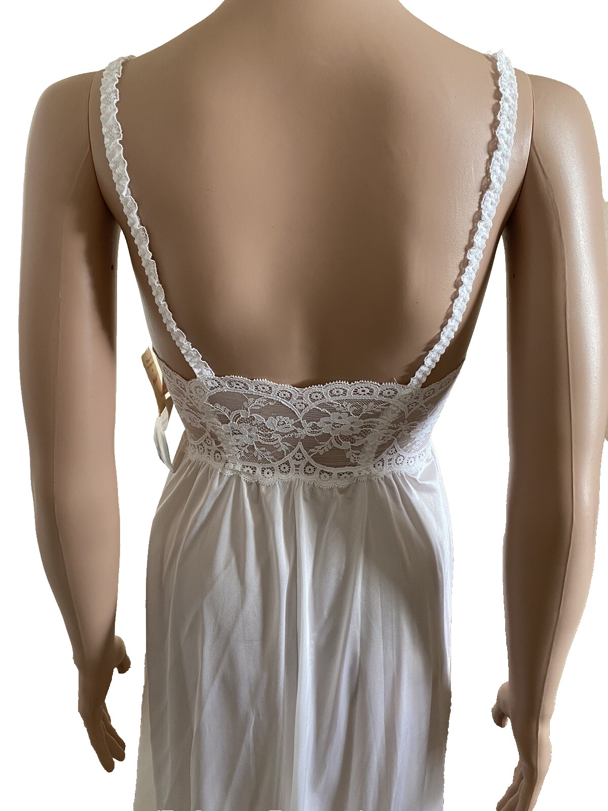 NWT OLGA White 91360 Small Nightgown New with Tags