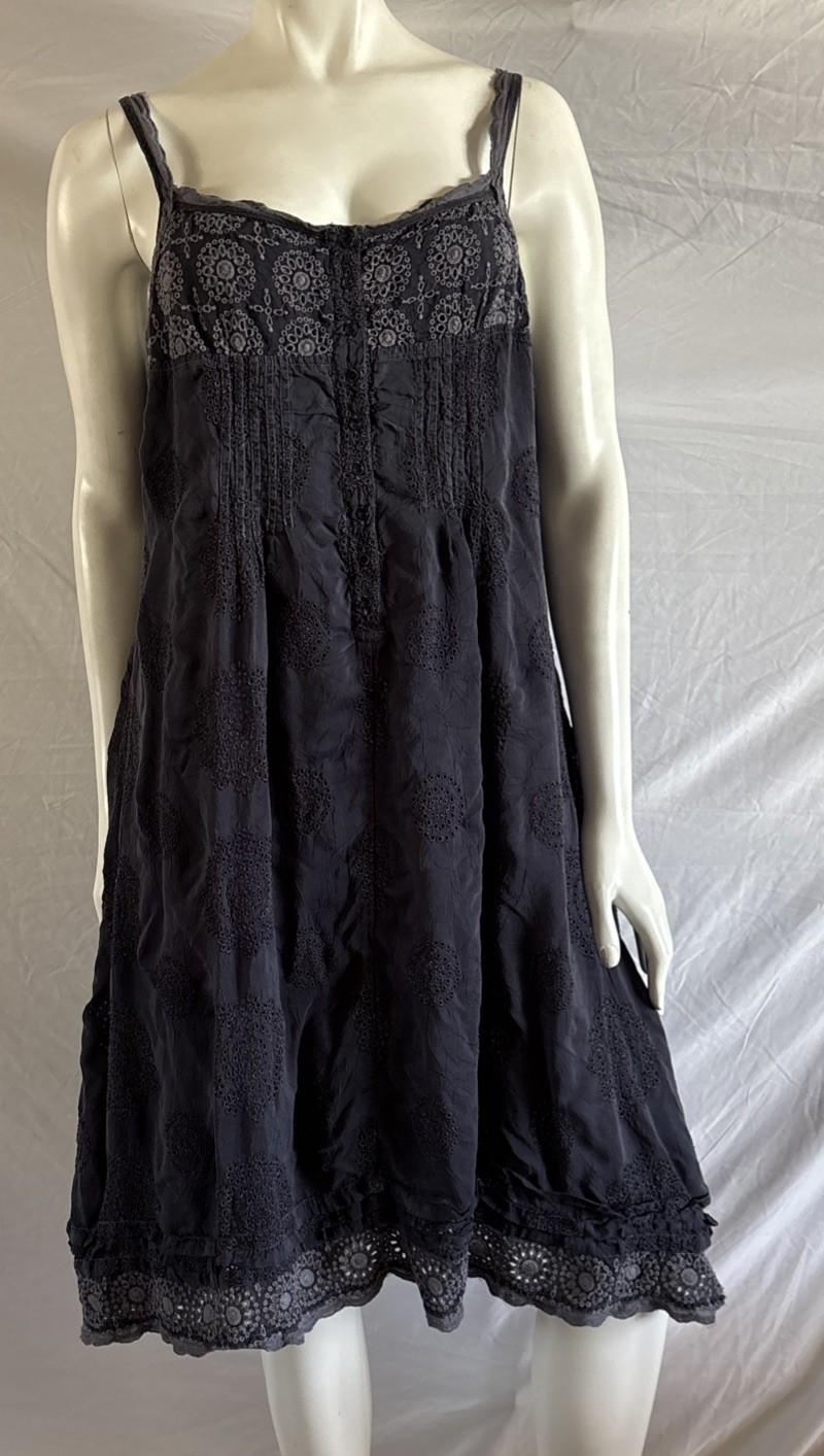 Vintage ‘90s Johnny Was Black Gray Embroidered Eyelet Sleeveless Sun Dress Sz M
