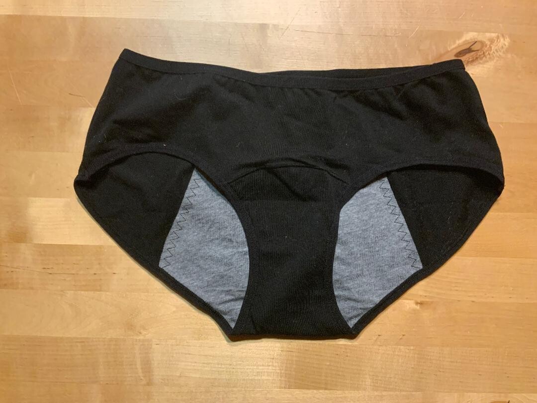 PIOLIOY BLACK BIKINI PANTIES SIZE MEDIUM T6