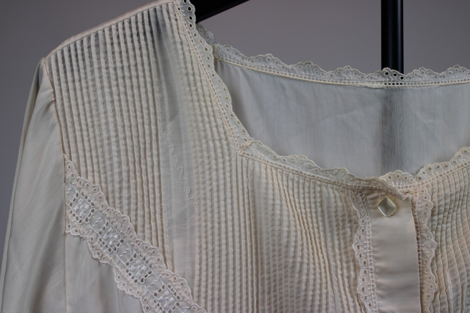Vintage Pink Long Nightgown Victorian Long Sleeve Sz S Lace Trim, 53” Length