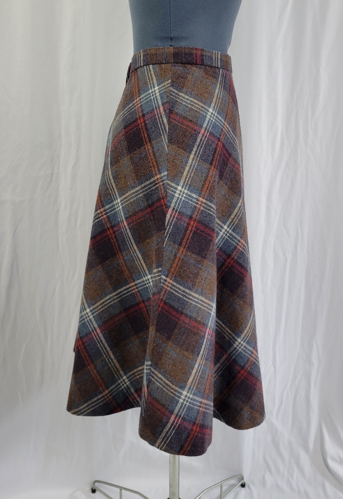 Vtg Quarter Circle Wool Skirt on the Bias in Brown/Blue/Red/Orange Plaid Size XS