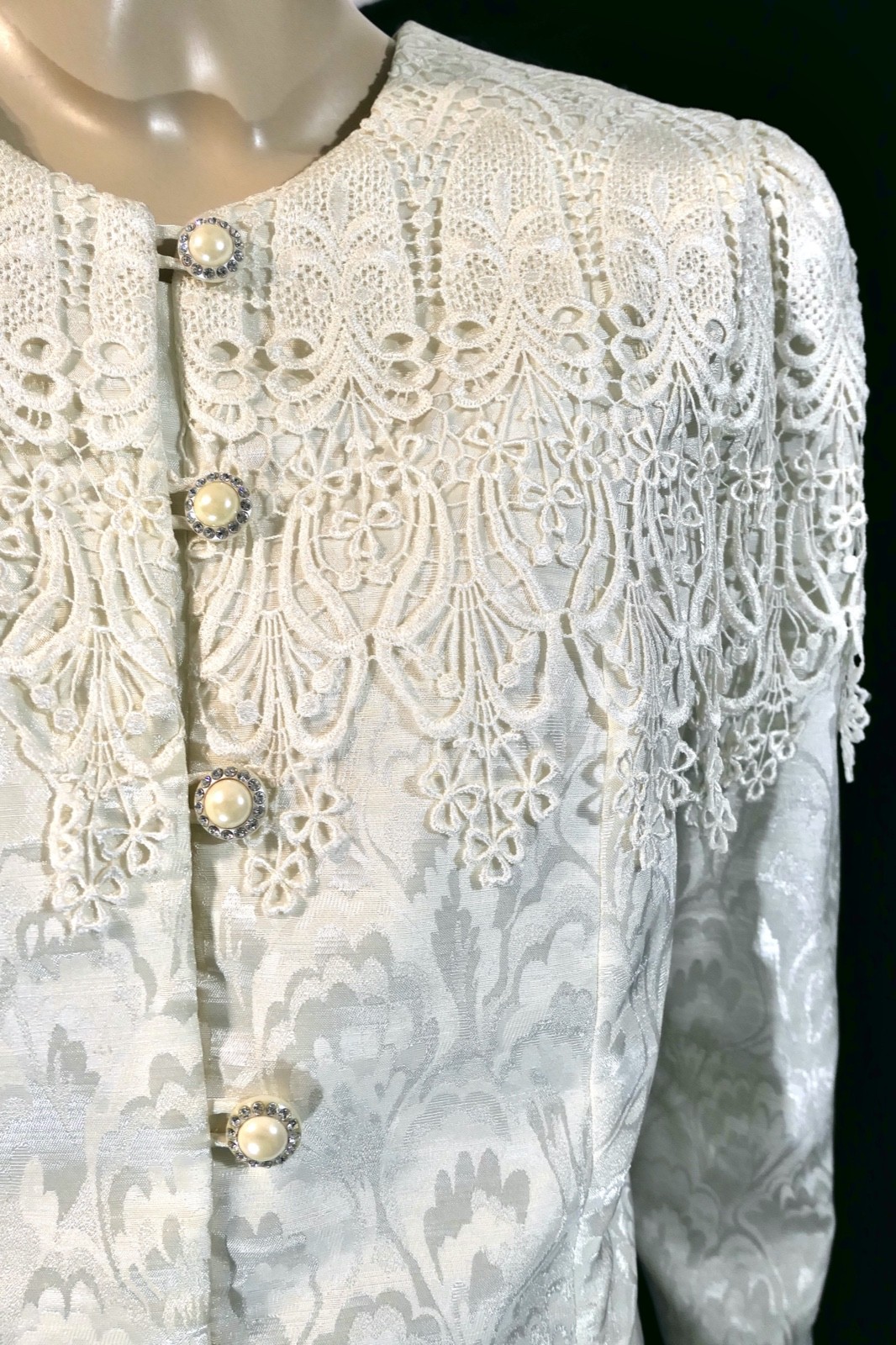 Size L White Vintage 80s Brocade Power Skirt Suit Set Rhinestone Dripping Lace