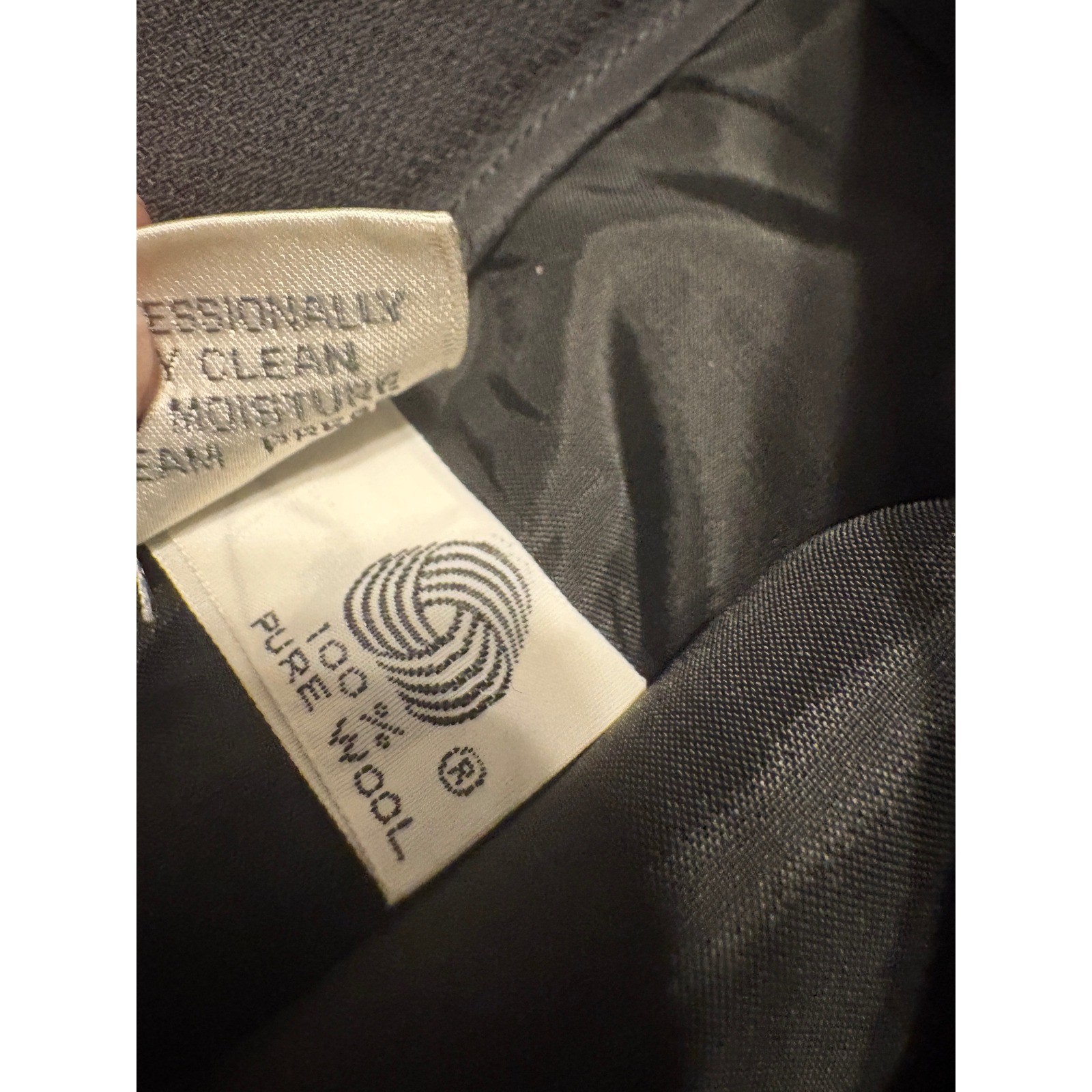 Vintage 100% Wool Black Pencil Skirt Made in Japan High Waisted Size 8 WPL 8046