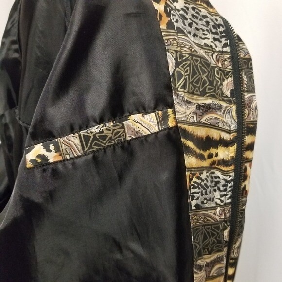 Vintage 80s Retro Fuda Silk Animal Print Tiger Cheetah Leopard Bomber Jacket Md
