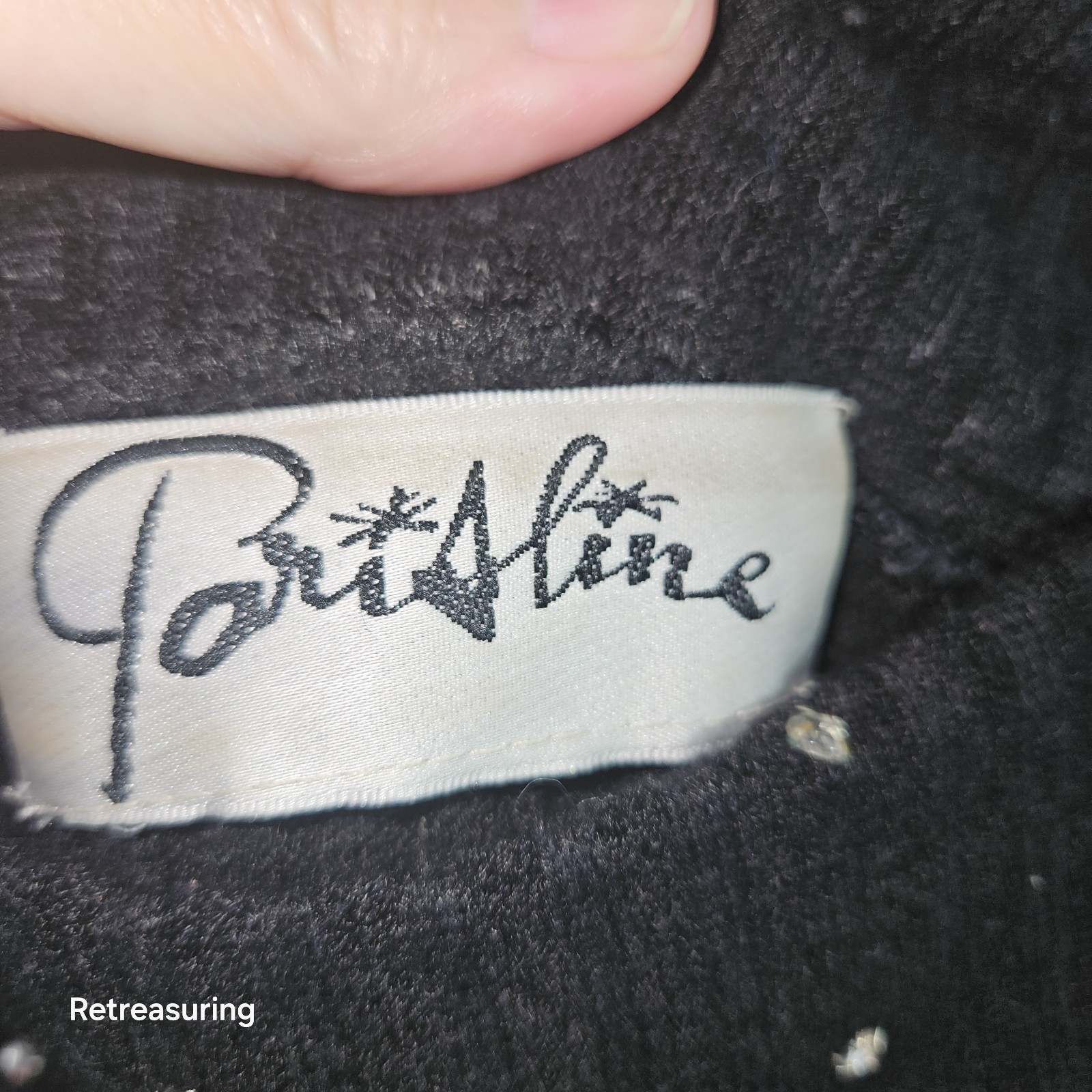 Vintage (1980s/90s) ParisLine XL Black Off-shoulders Detachable Feathers