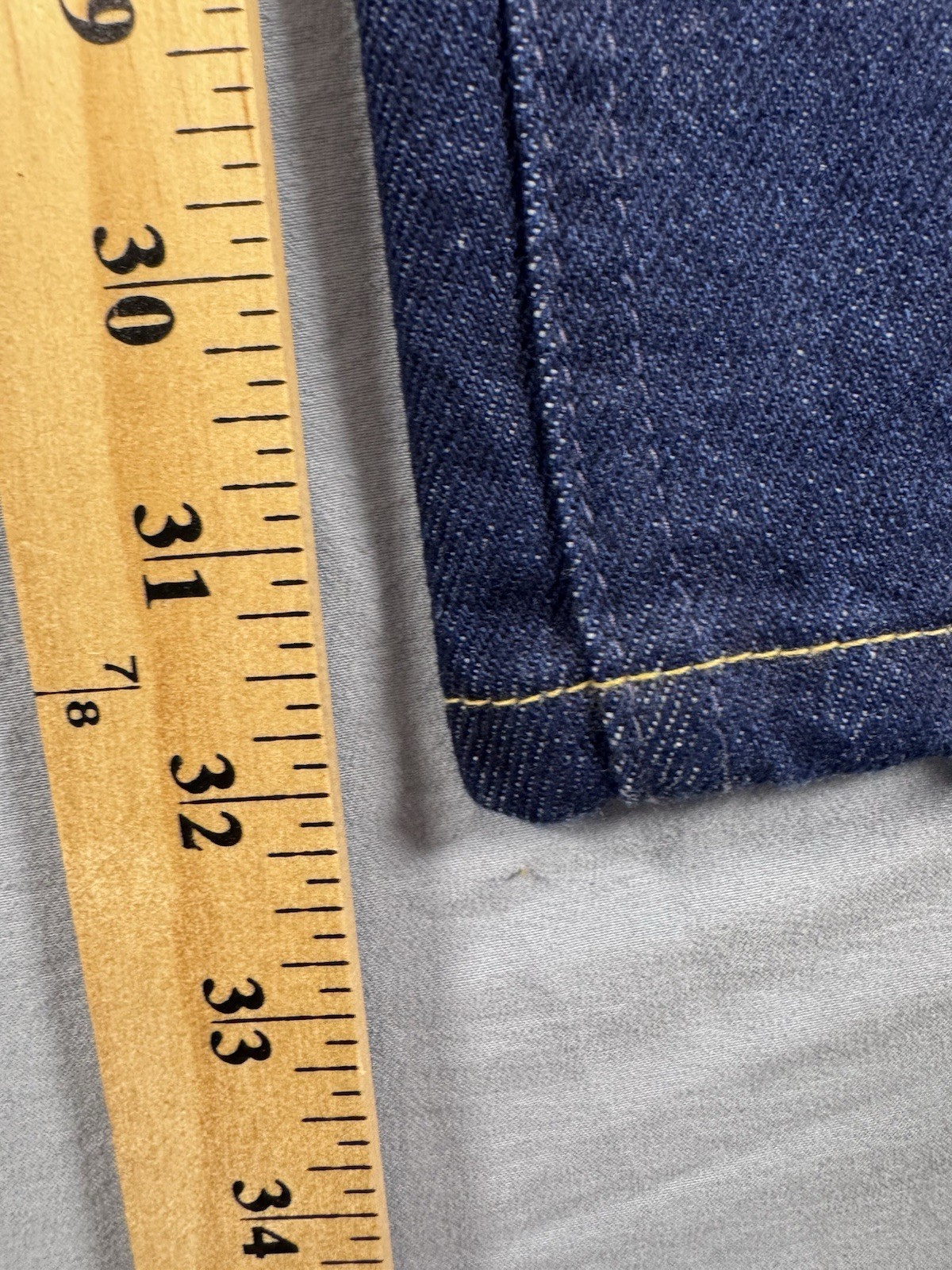 Lee Riders Vintage Denim Juniors Jeans Deadstock USA Straight Leg (SIZE 6)