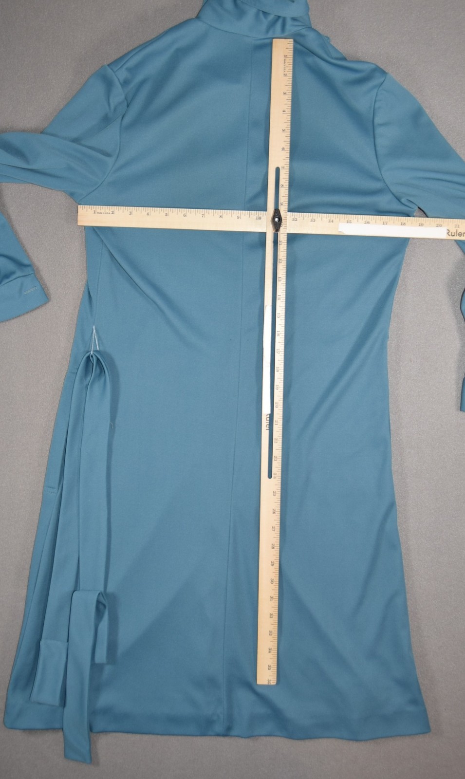 Vintage Shirt Dress Womens Medium Blue Honeycomb Belted 1/2 Button Daggar ILGWU