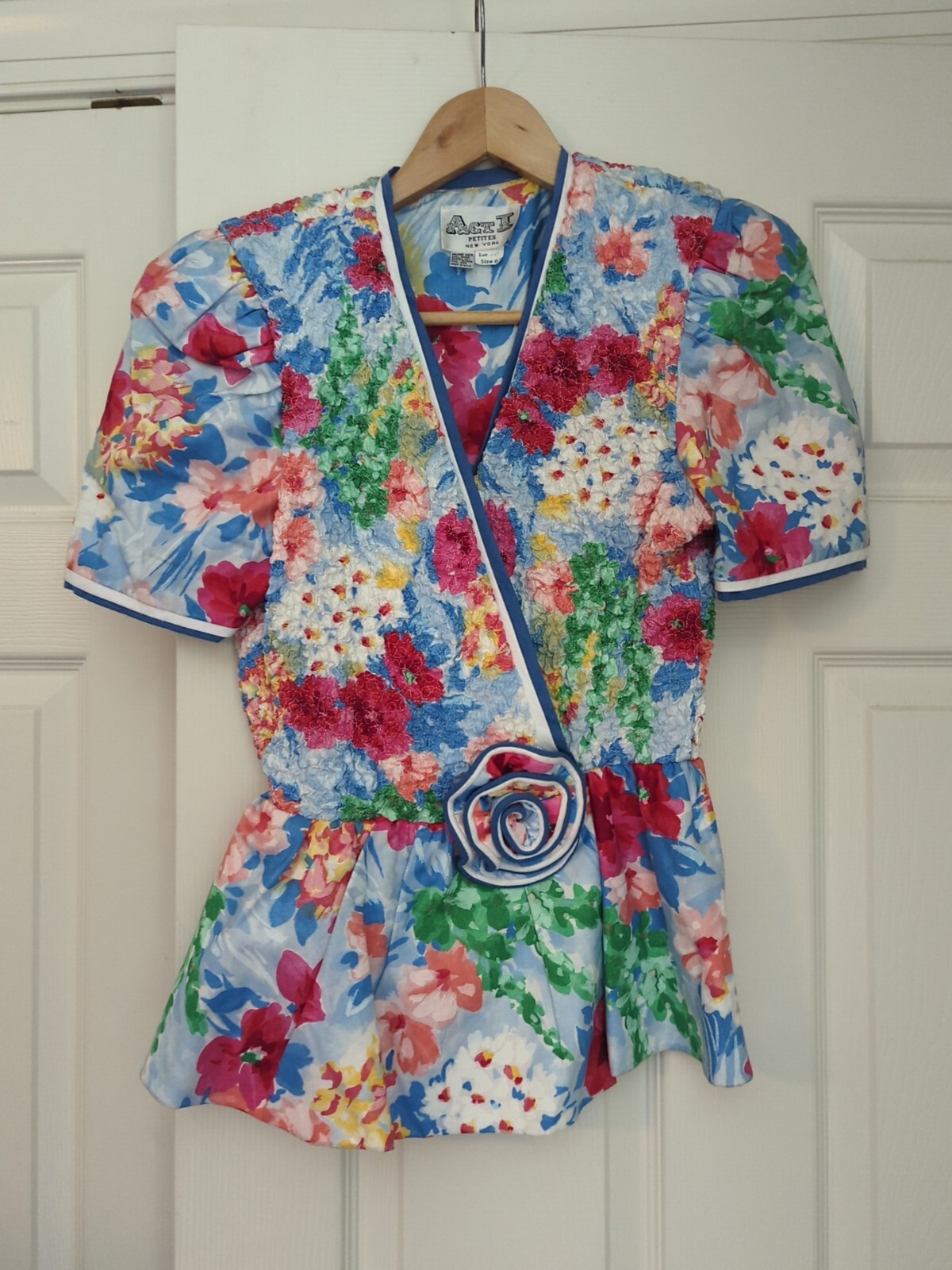 Vintage 1980’s Womens Floral Puff Sleeve Peplum Top Size 6