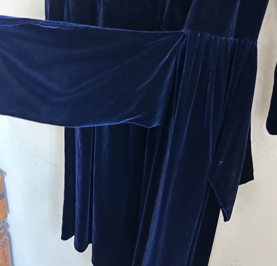 Vintage Eileen West Royal Blue Crushed Velvet Dress L Holiday Dropwaist Gatsby