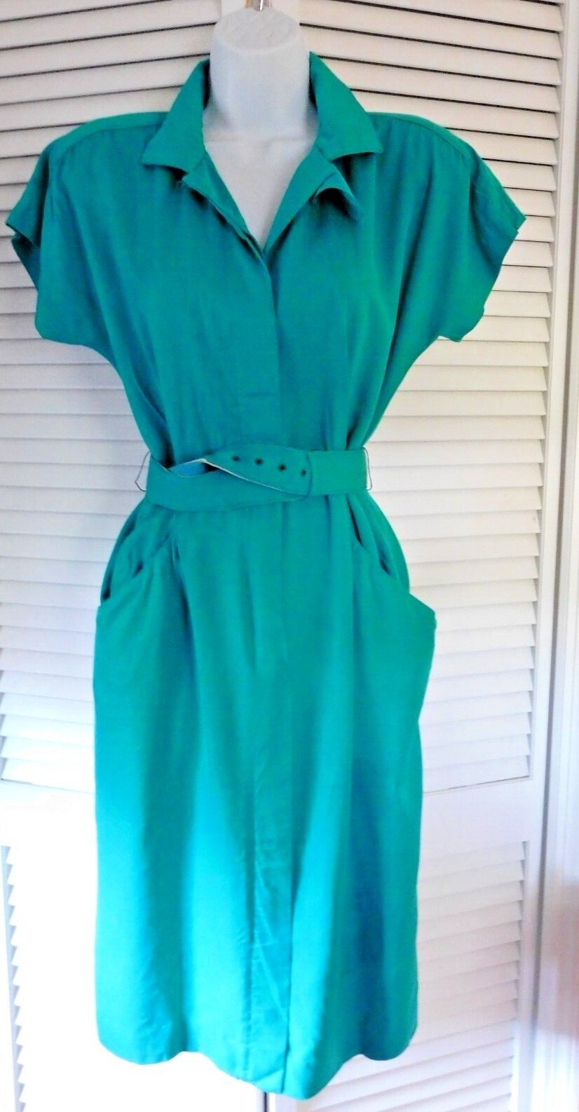 Vintage Katie MFG Size 7 8 Green Buttonfront Union Made USA 1980s Womens Dress
