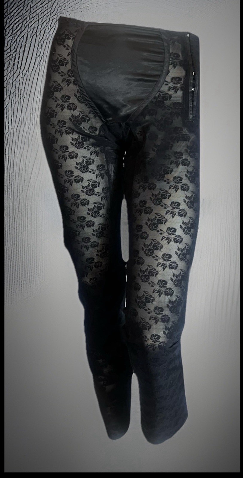 Vintage DOLCE & GABBANA F/W 1996 Stretch Girdle Black Floral Crop Pant Sz 42