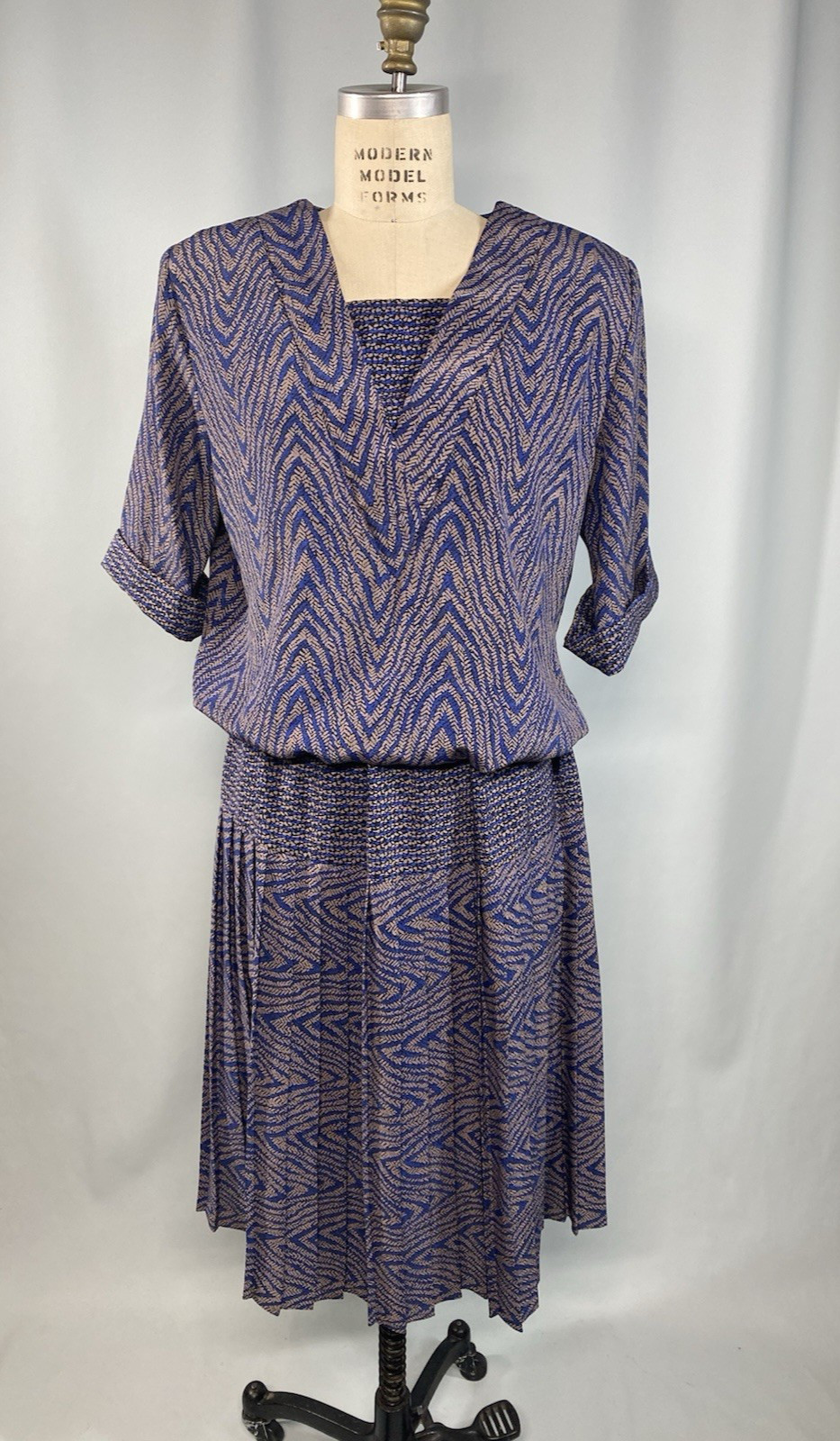 Vintage Dress SIZE LARGE blue tan classic 70s 80s 30s 20s flapper PERCEPTIONS