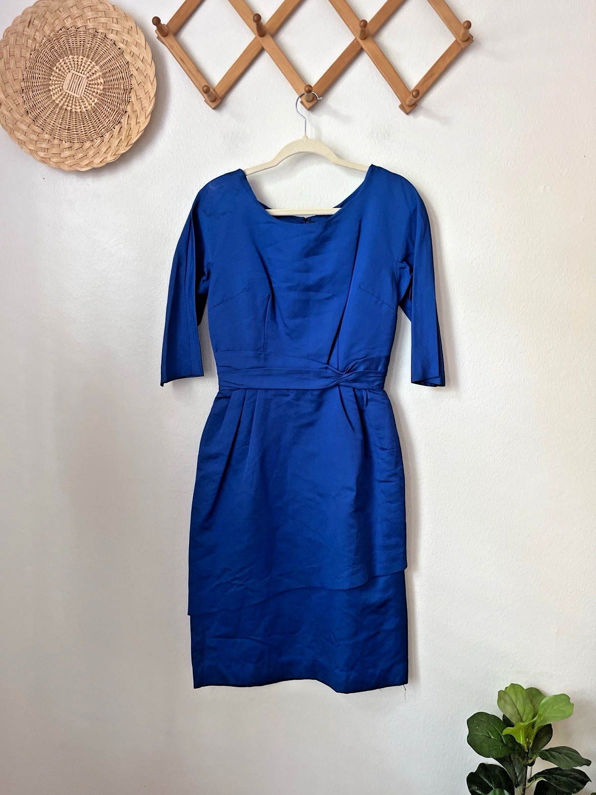 1950s Miss Brooks royal blue Dress Midcentury boatneck Cocktail wiggle midi M