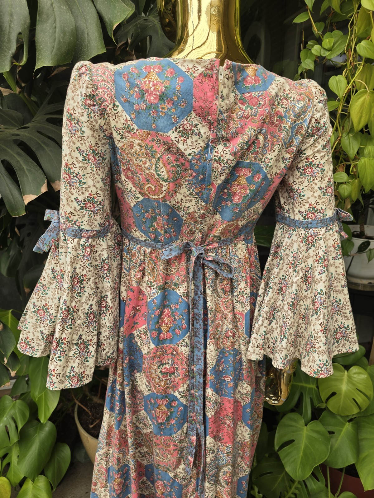 Vintage 1970s Vicky Vaught Prairie Maxi Dress Floral Patchwork Bell Sleeve S