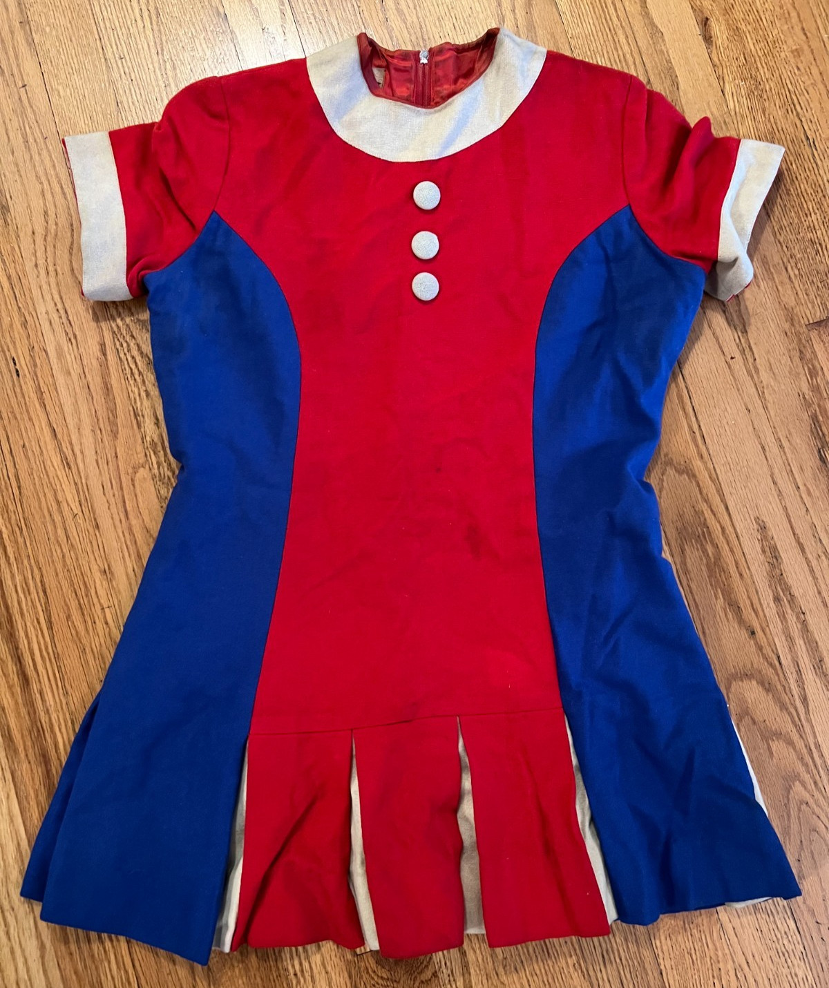 True Vintage 1950s Cheerleader Dress Pleated Skirt Uniform Pennant Fashions READ