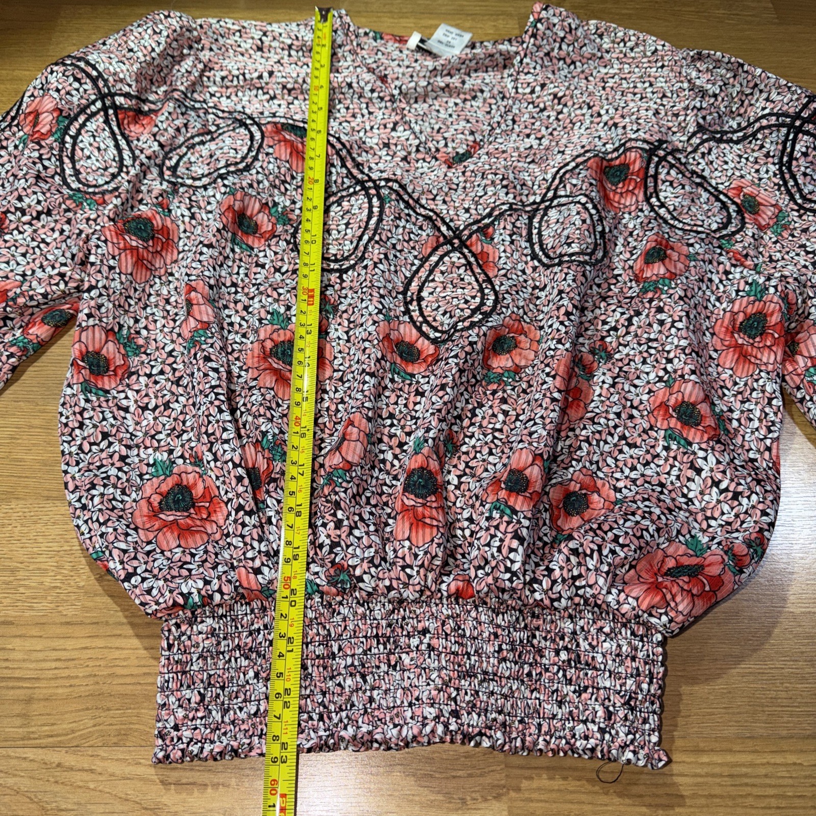 VTG M Pink Red Floral Regal Blouse Med Long Sleeve Smocked V Neck Western