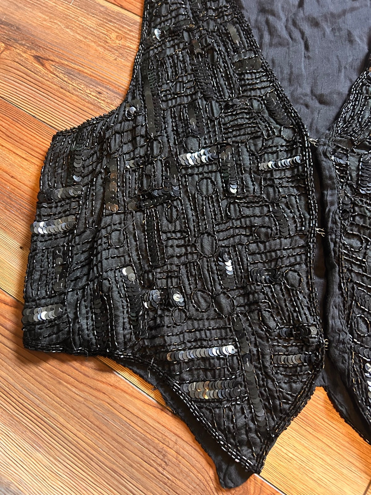 Vintage Crop 80s 90s Y2K Rachna Black Silk Sequined Beaded Vest Small Glam Sexy