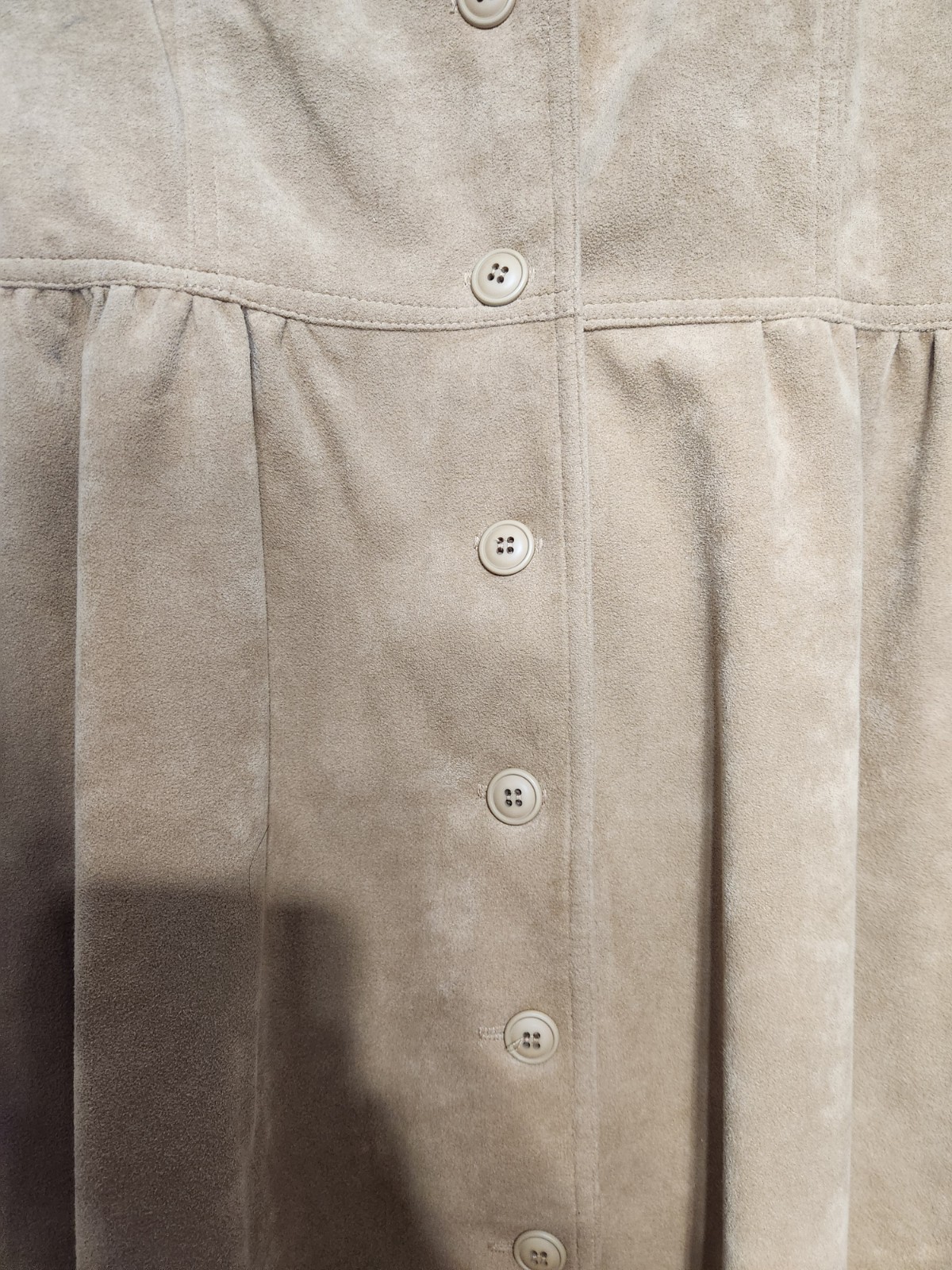 Vintage Gino Rossi Wilson Ultrasuede Tan Button, Belted Midi Dress. USA. Size 12