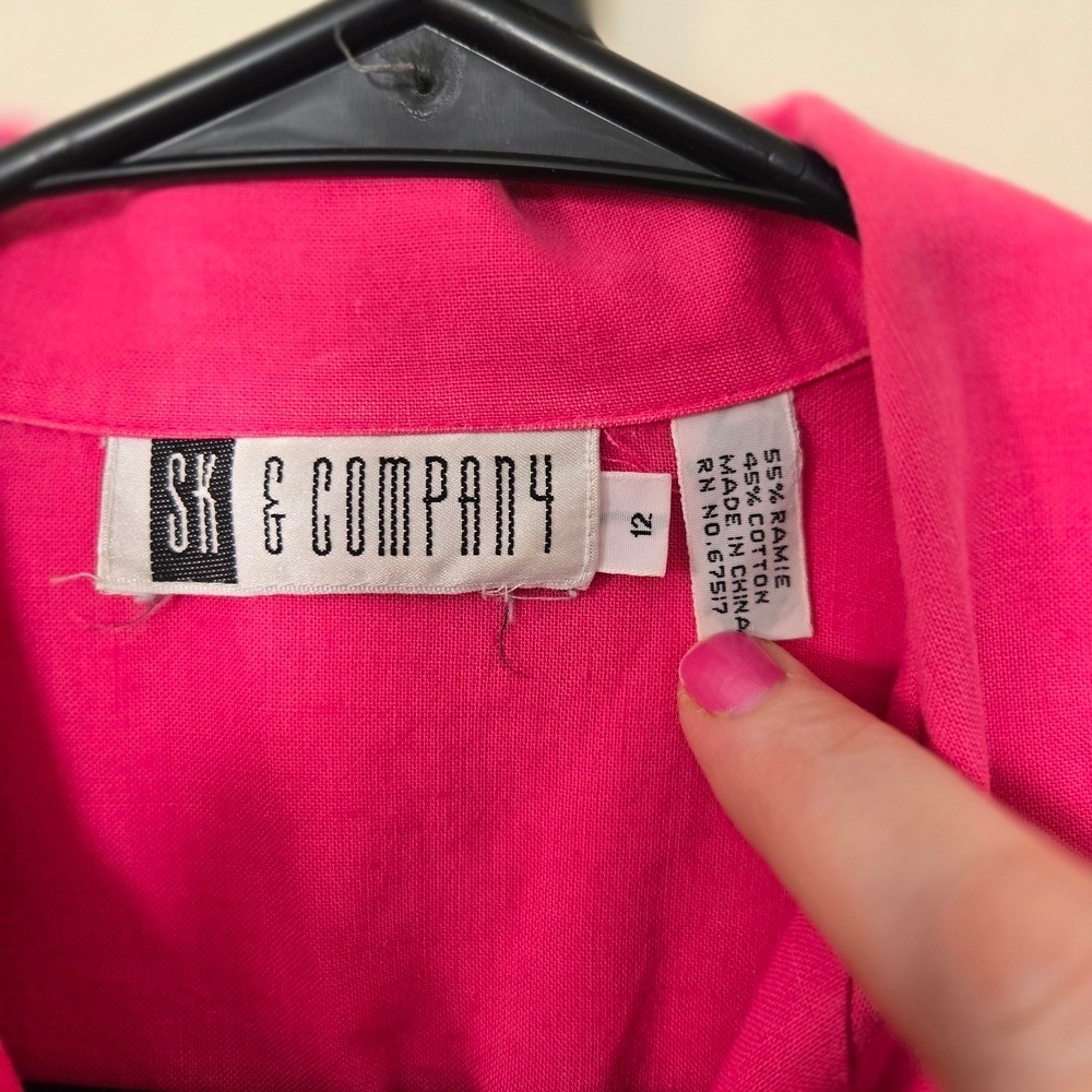 Bright Pink Gold Crown Button Blouse 80s Vintage Ramie Cotton Blend. Cuff Sleeve