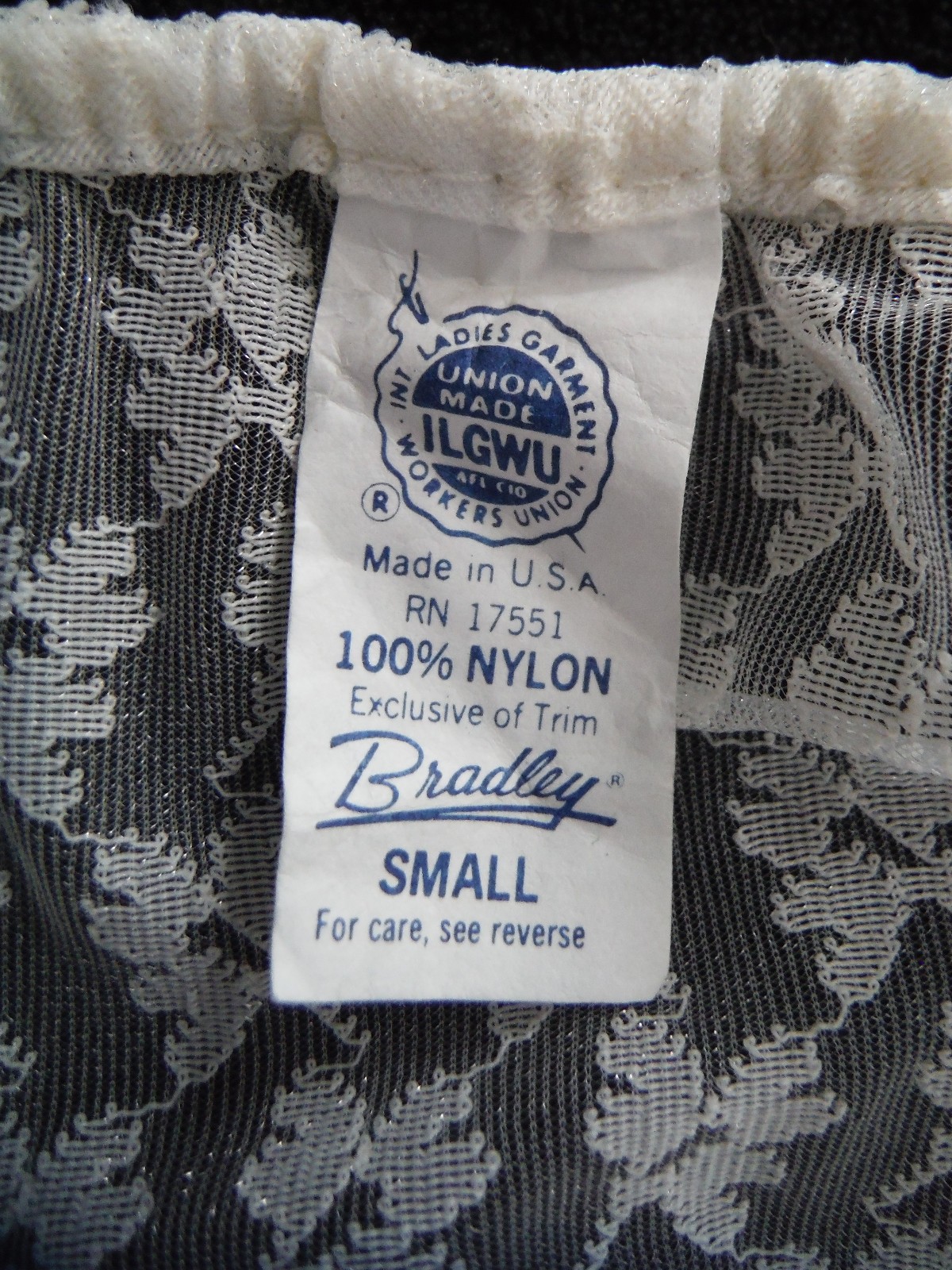 Beautiful! Rare VTG 60’s New Bradley Sheer Lace Negligee Lingerie Union USA Sm