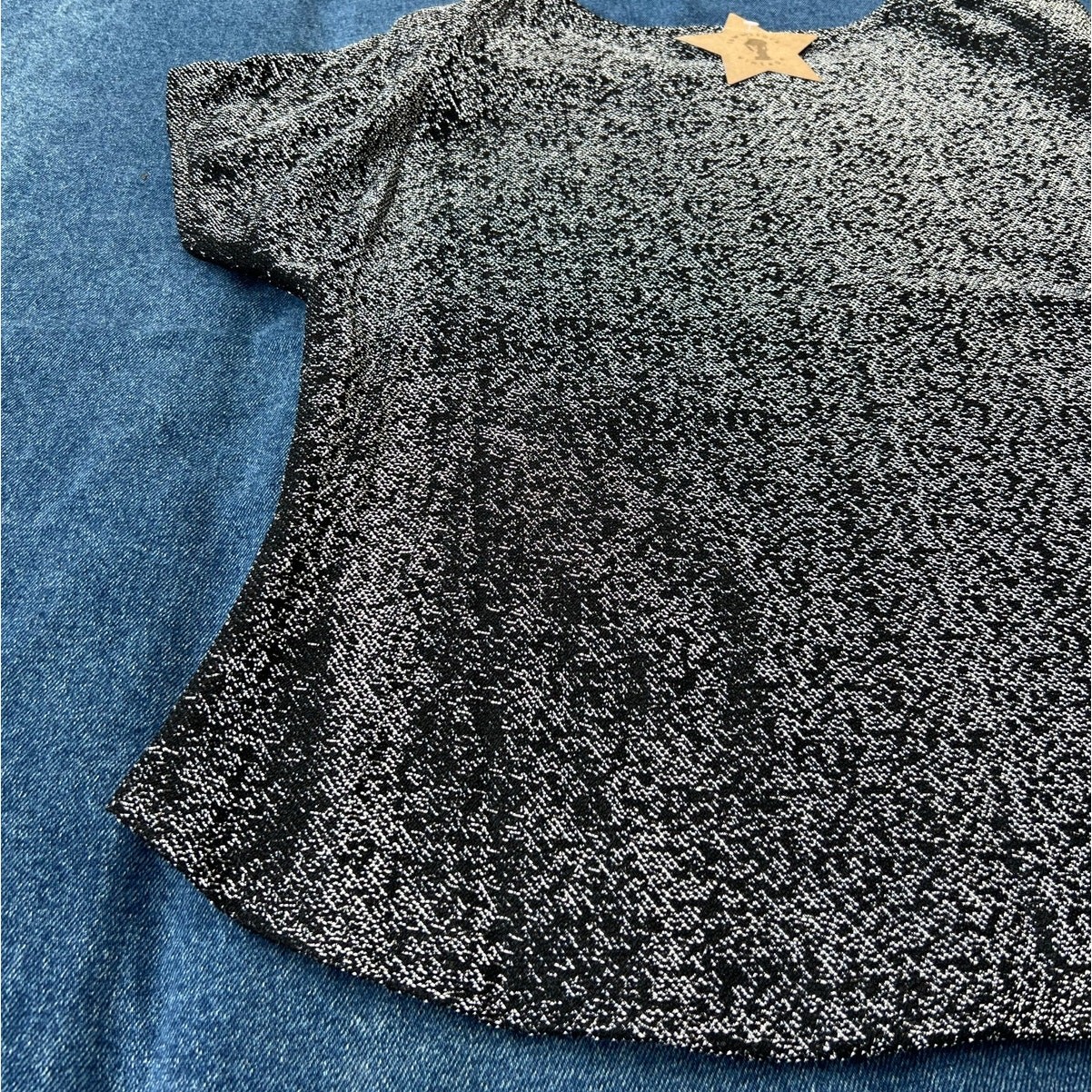 80s Copy Cats metallic silver sequin wave pattern top