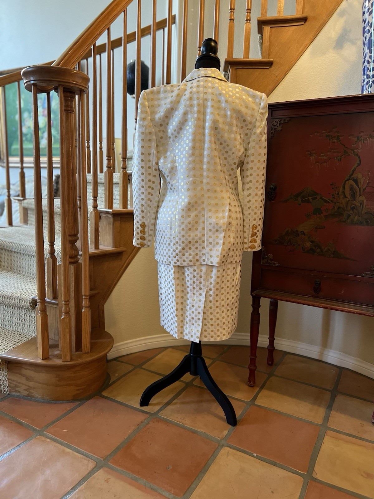 Vintage Criscione Suit Sz 6 Metallic Gold Polka Dot Straight Skirt Gold Buttons