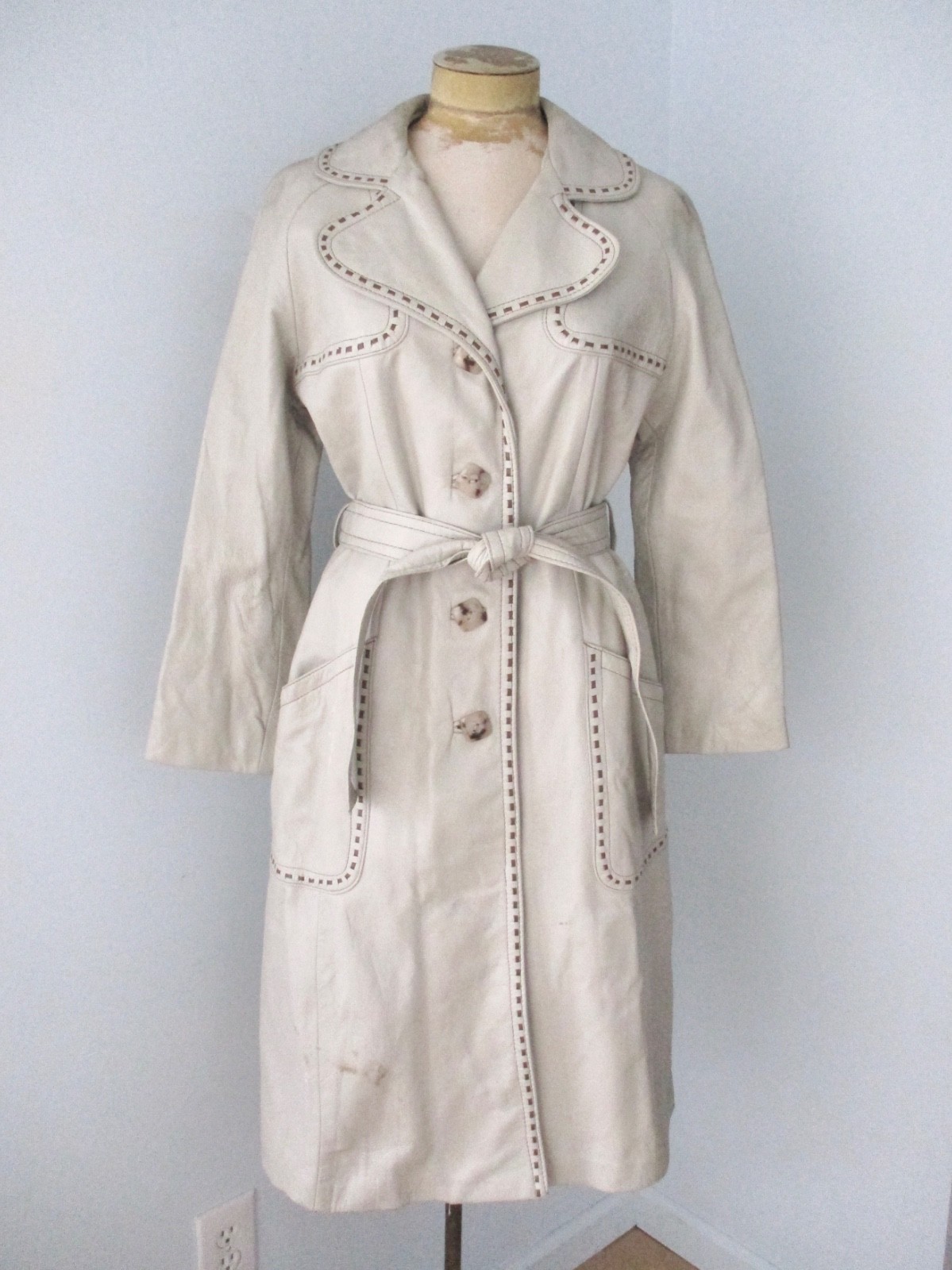 Vtg 60s gray leather trench coat brown lattice trim square buttons pockets 10