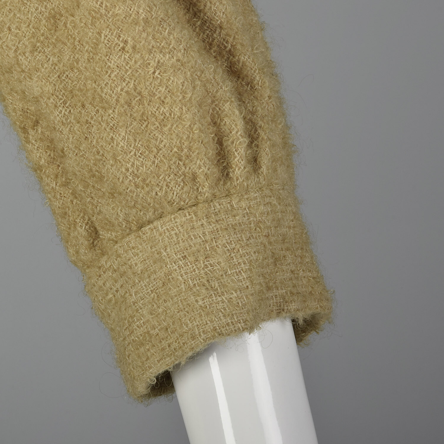 Small 1960s Bouclé Shift Dress Minimalist Autumn Dress Bracelet Sleeves 60s VTG