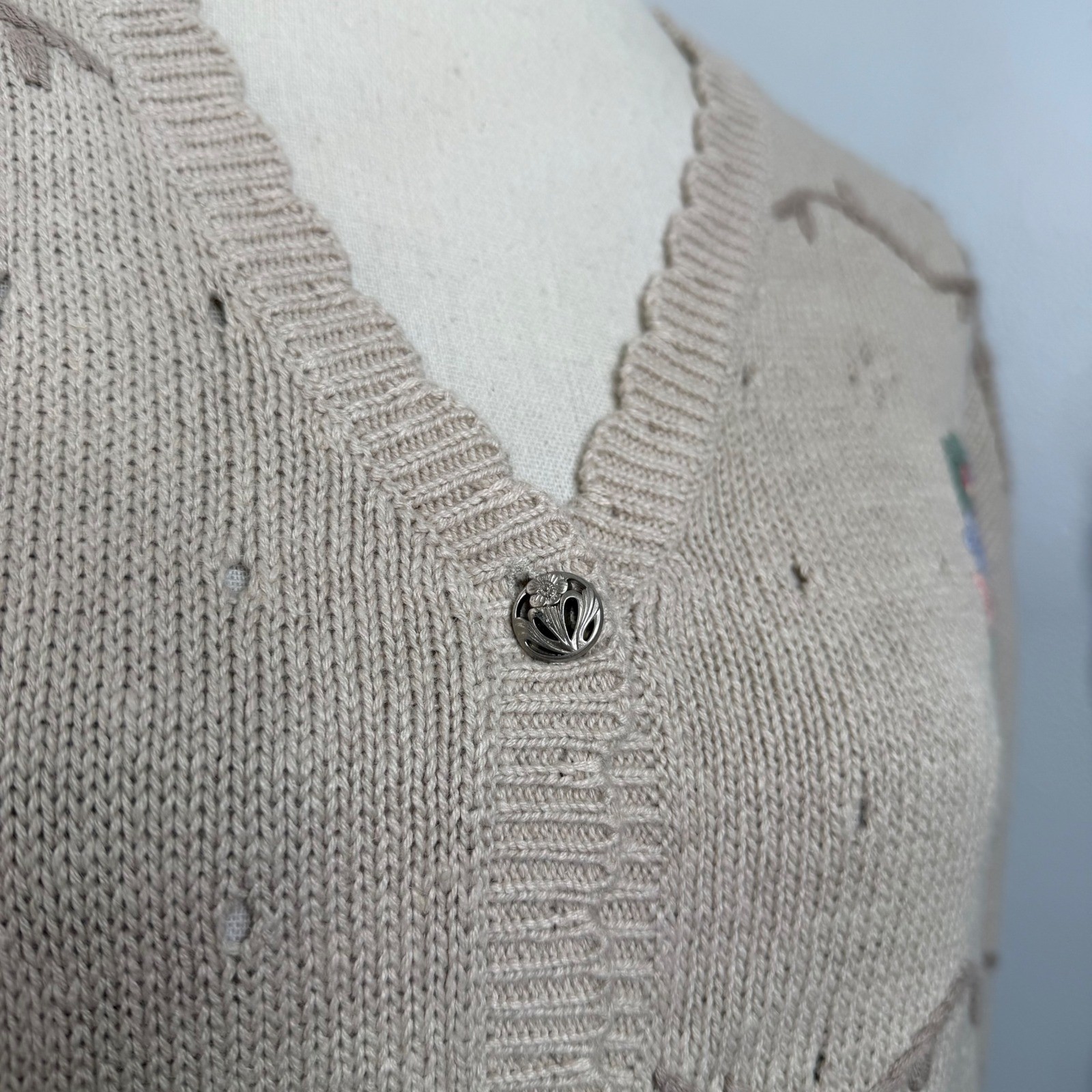 90s Vintage Northern Reflections Floral Embroidered Cardigan Sweater Medium
