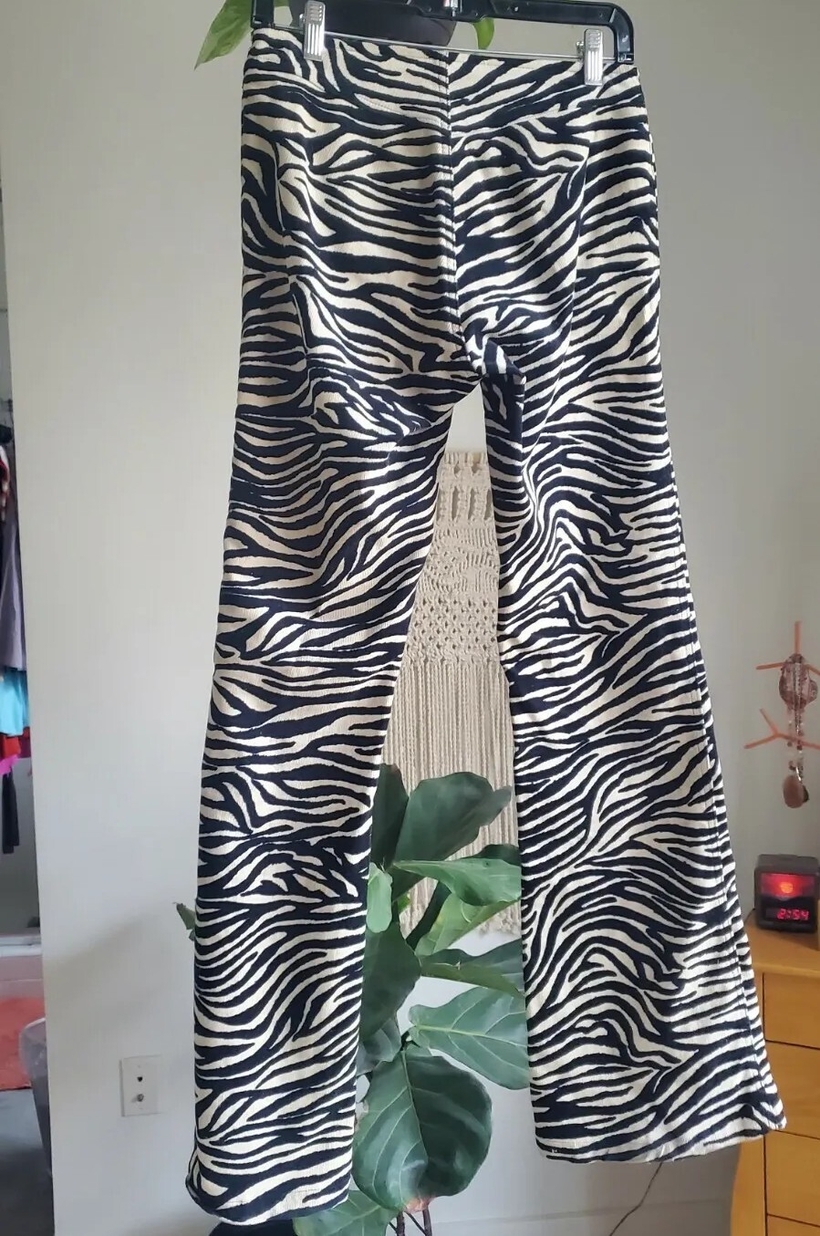 VTG Isabel de Pedro Y2K 2000s Mr. Cat Barcelona Zebra Black White Corduroy Pants