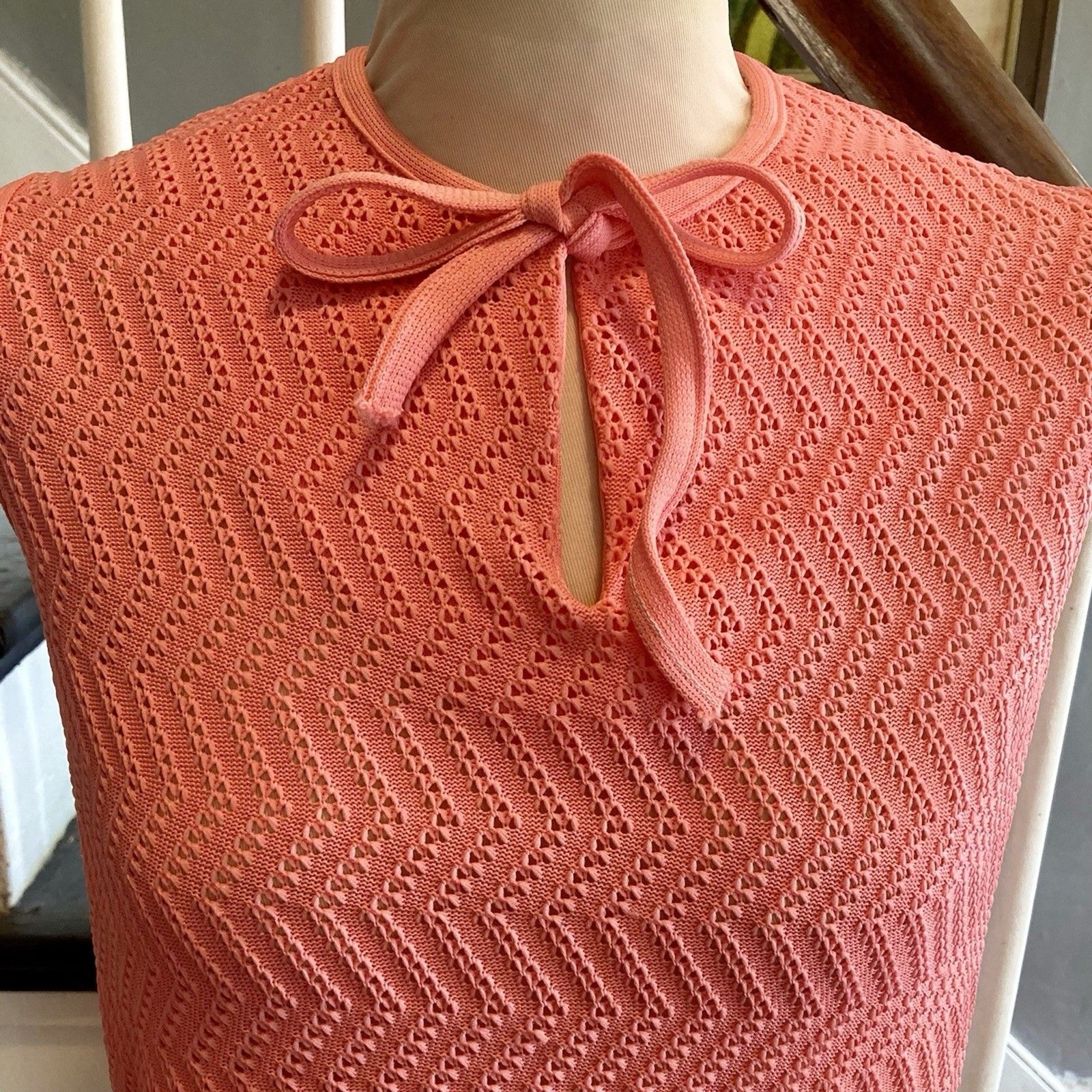 1970s Salmon Pink Coral Crochet Polyester Twinset Shell Jacket Mod Disco Spring